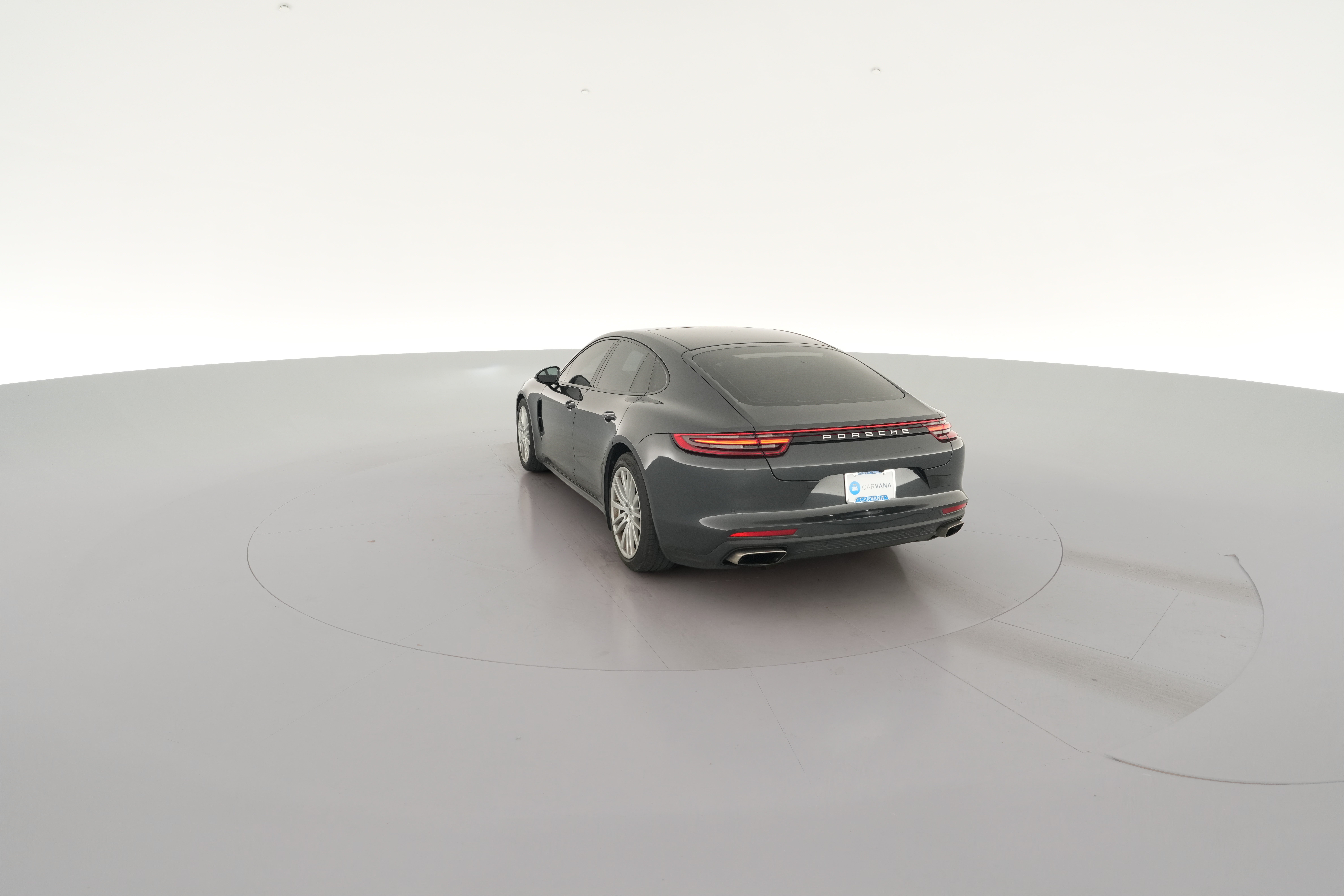 2018 Porsche Panamera 4 - Photo 35