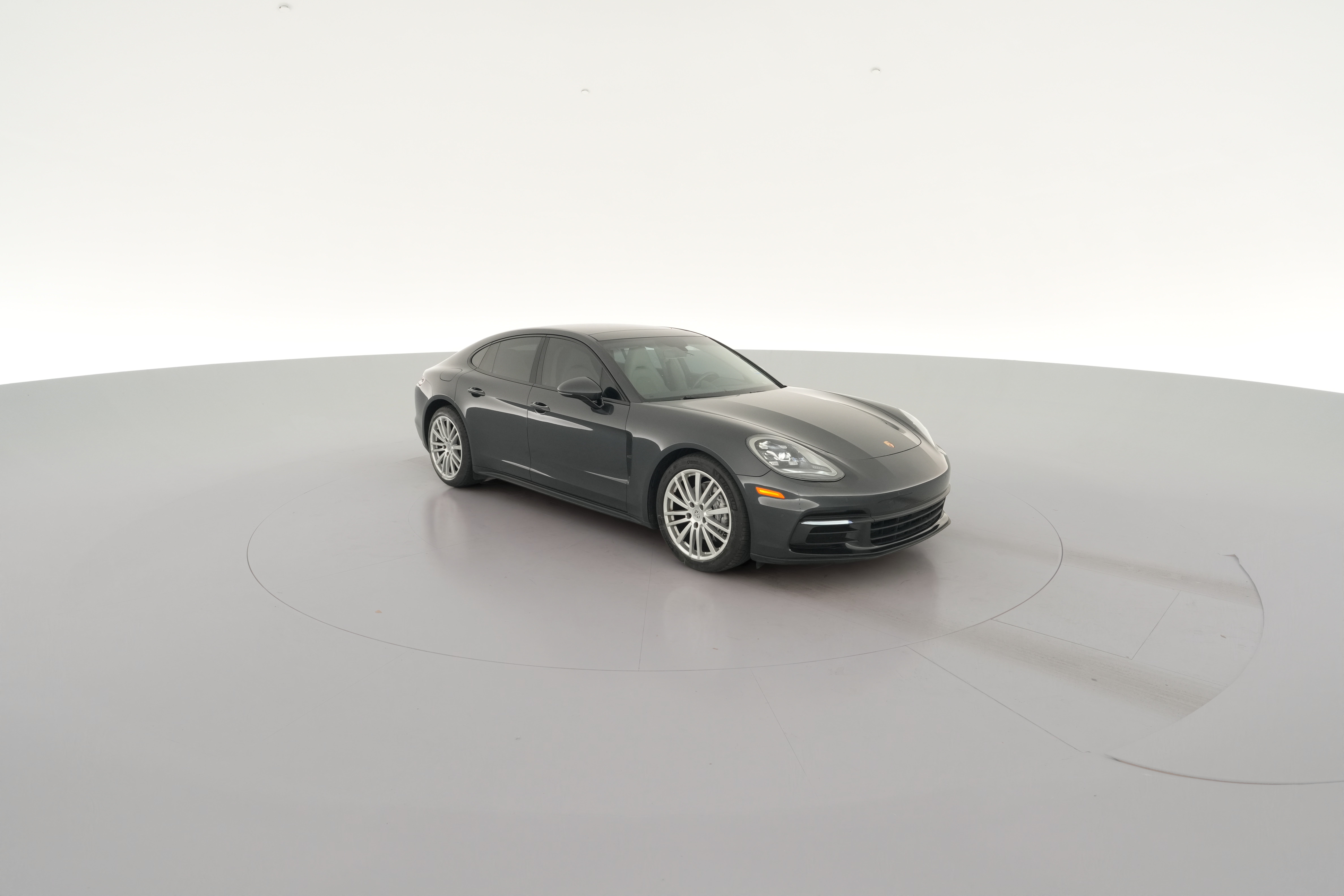 2018 Porsche Panamera 4 - Photo 42