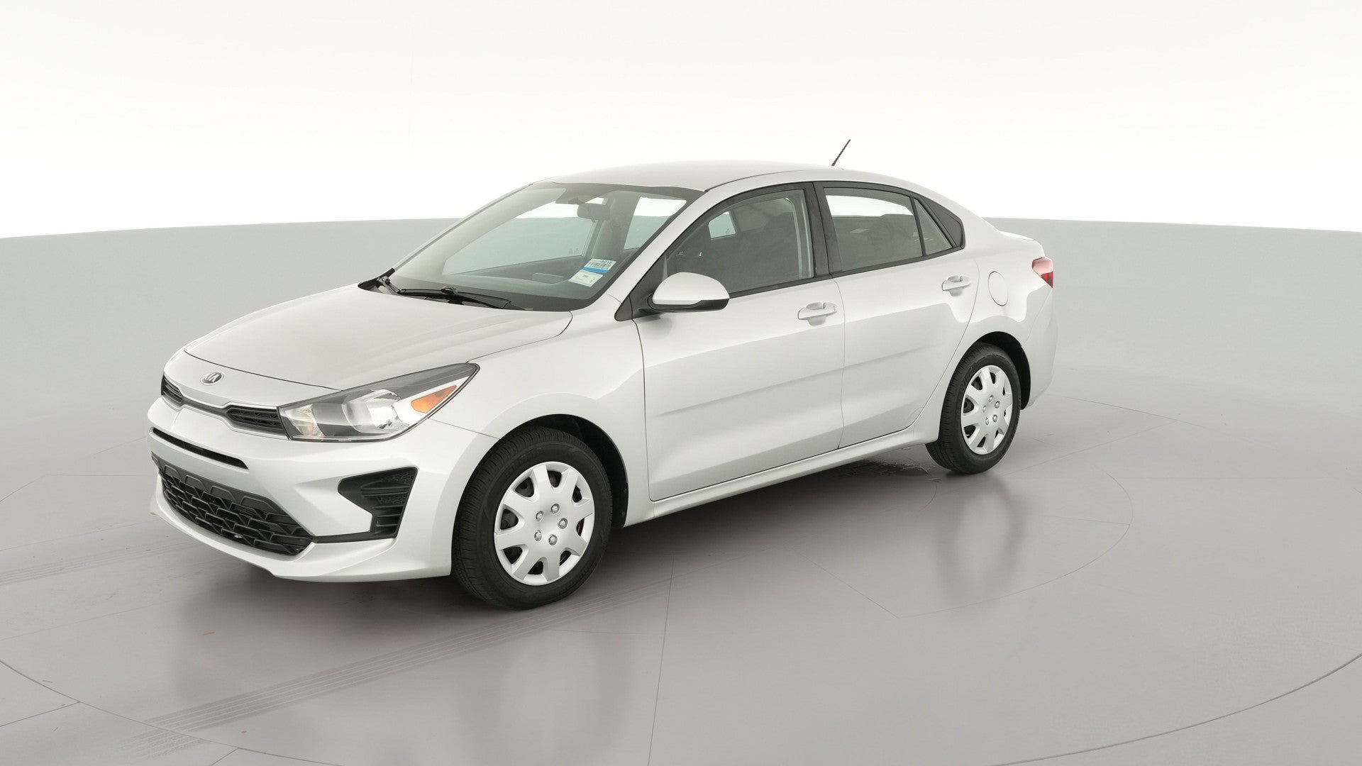 2021 Kia Rio vehicle photo