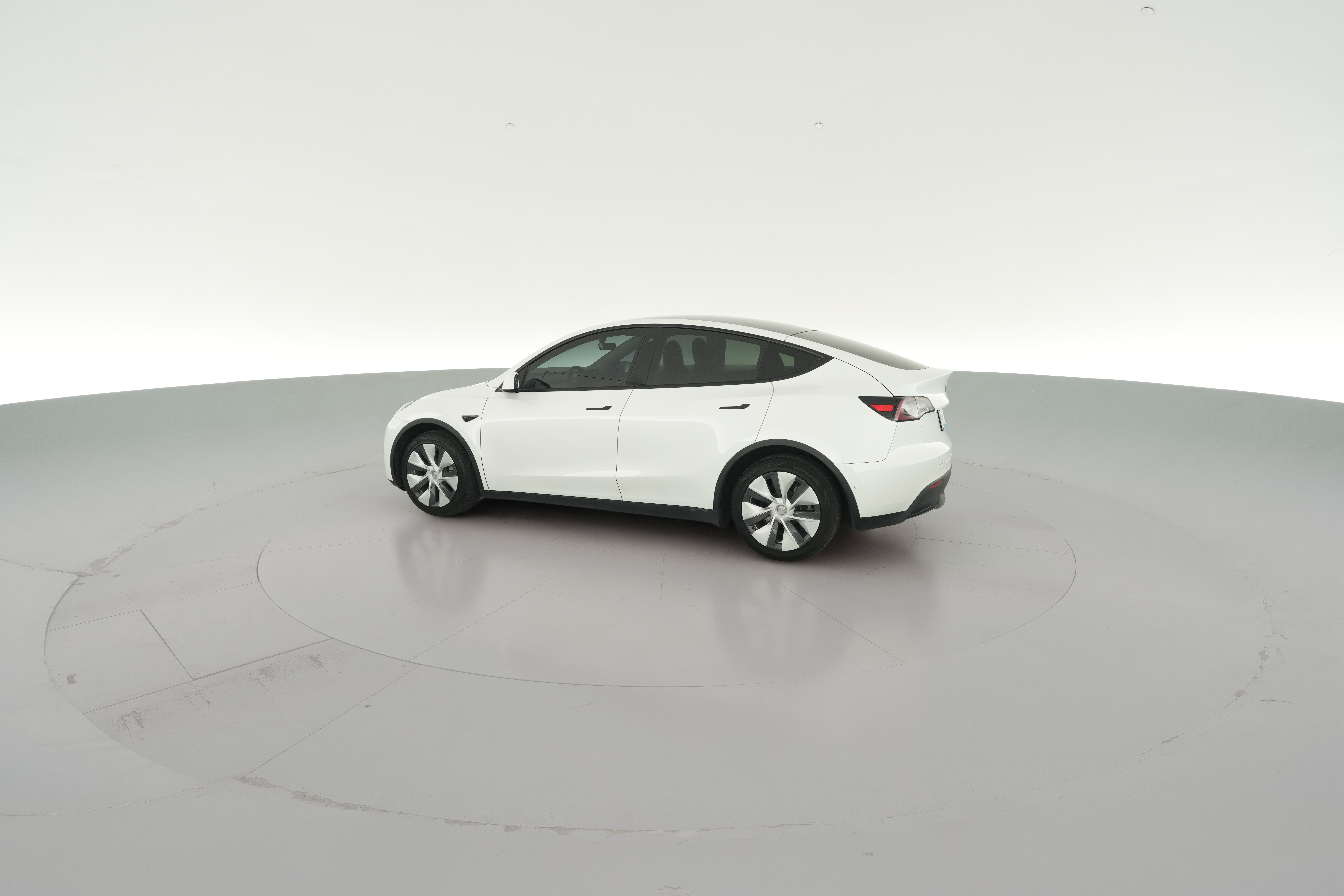 2020 Tesla Model Y Long Range - Photo 33