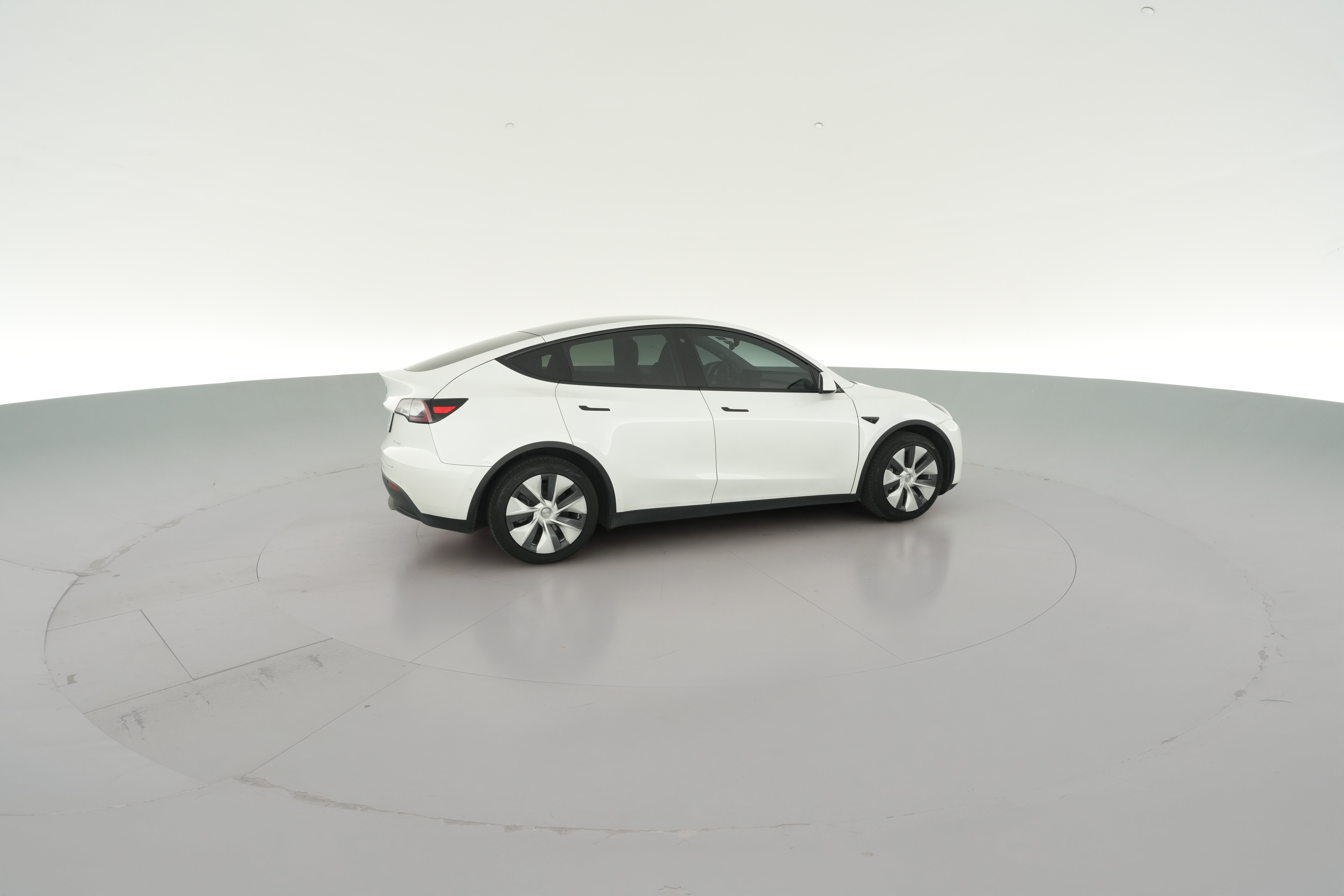 2020 Tesla Model Y Long Range - Photo 39