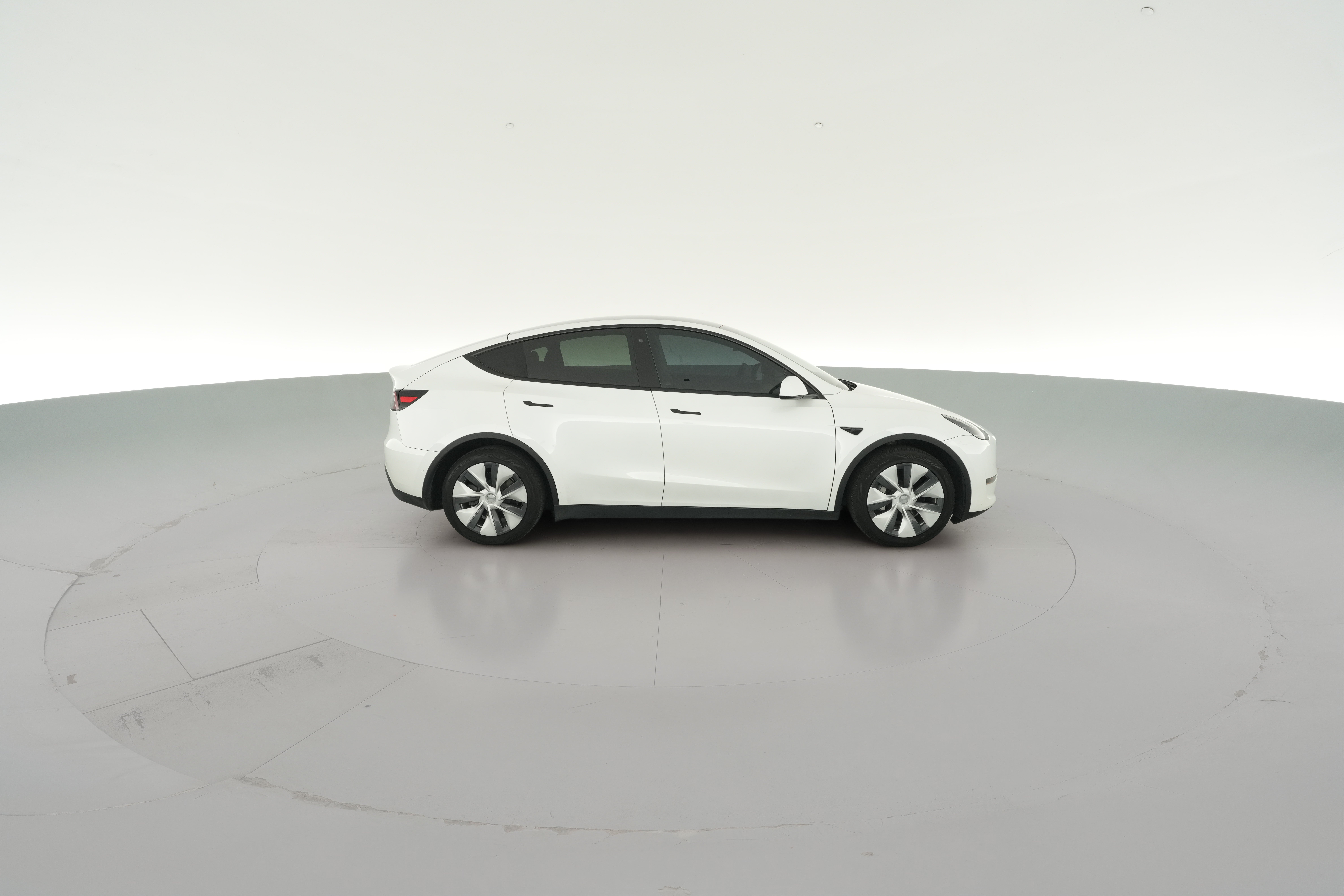 2020 Tesla Model Y Long Range - Photo 40