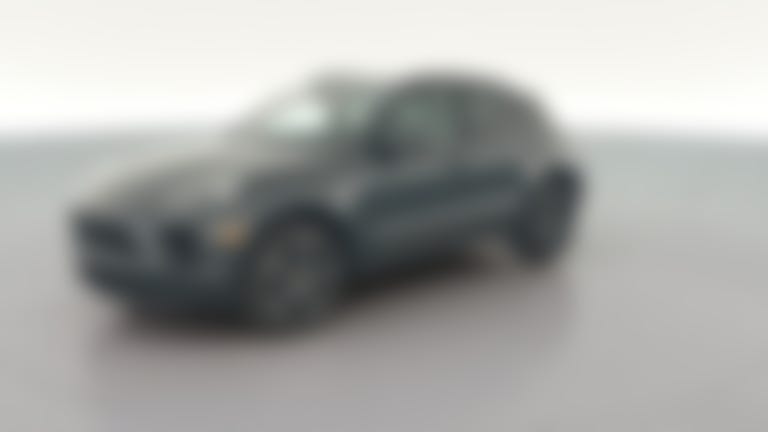 2020 Porsche Macan vehicle photo