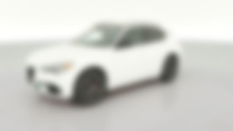 2023 Alfa Romeo Stelvio vehicle photo