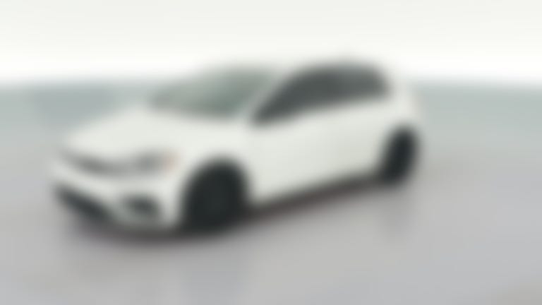 2018 Volkswagen Golf R vehicle photo