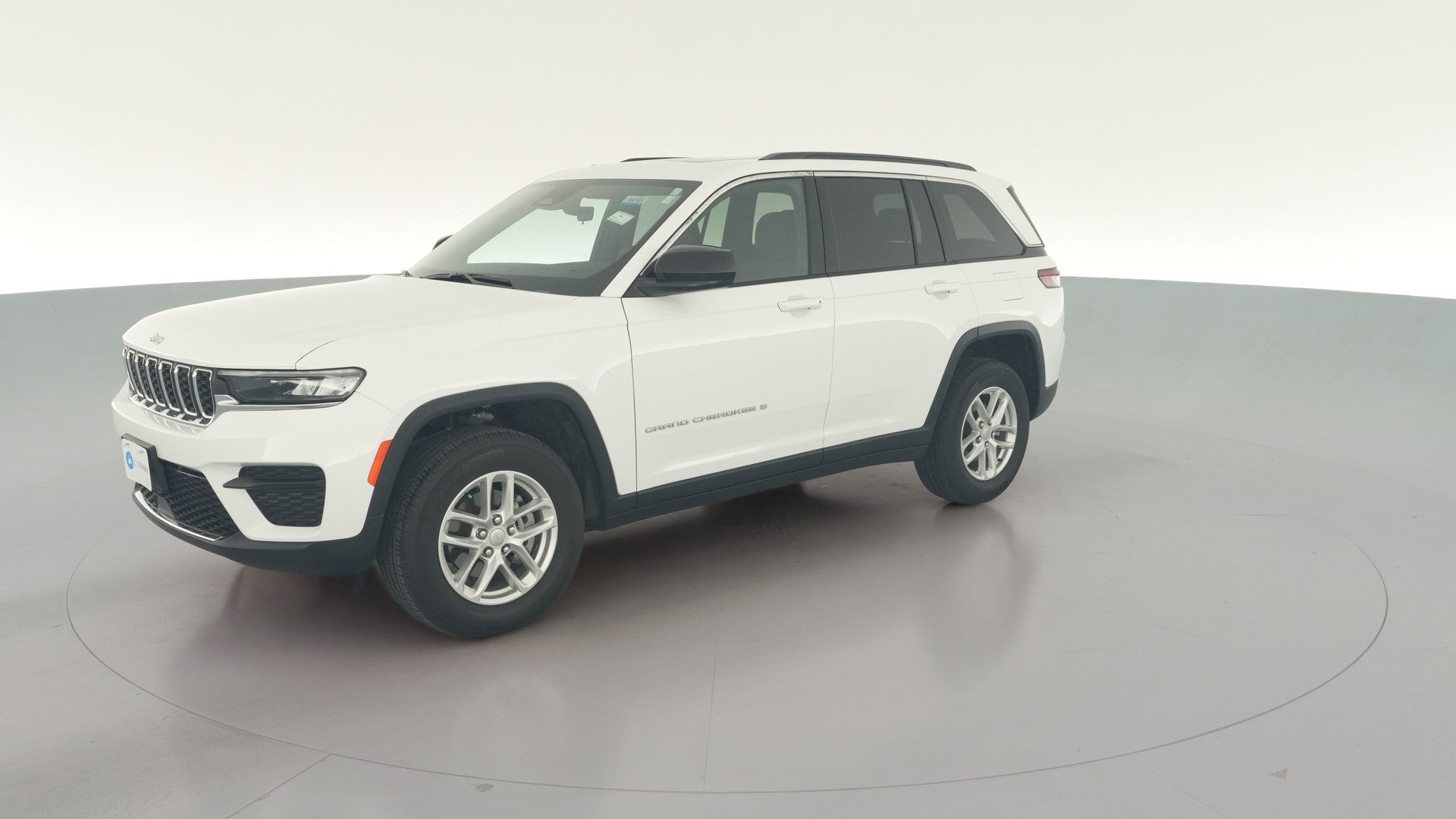 2025 Jeep Grand Cherokee vehicle photo