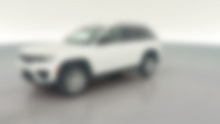 2025 Jeep Grand Cherokee vehicle photo