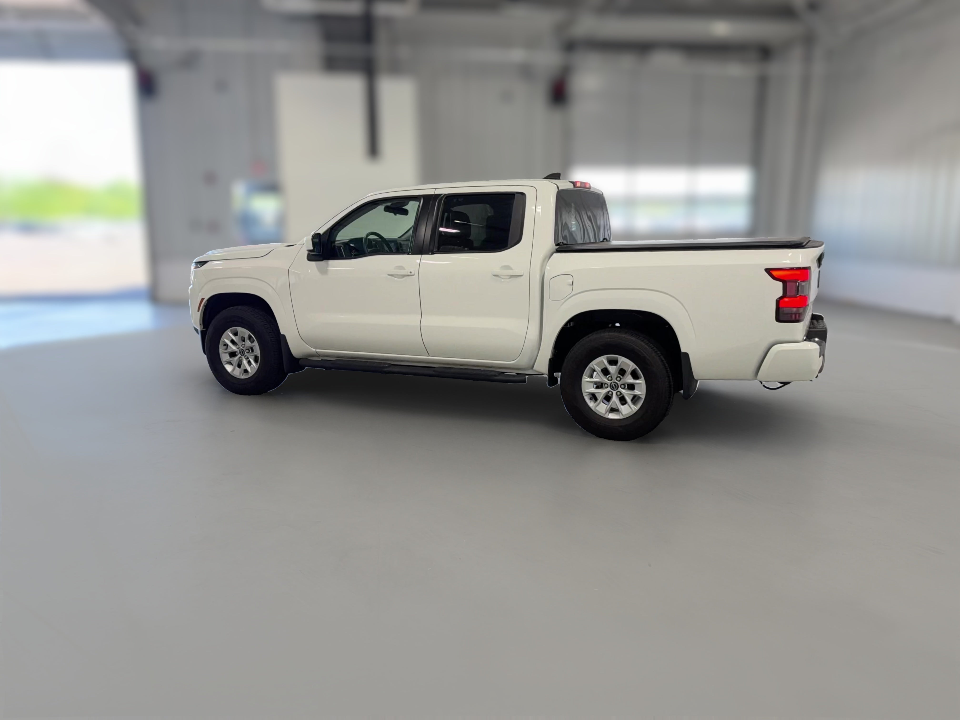 2024 Nissan Frontier SV - Photo 26
