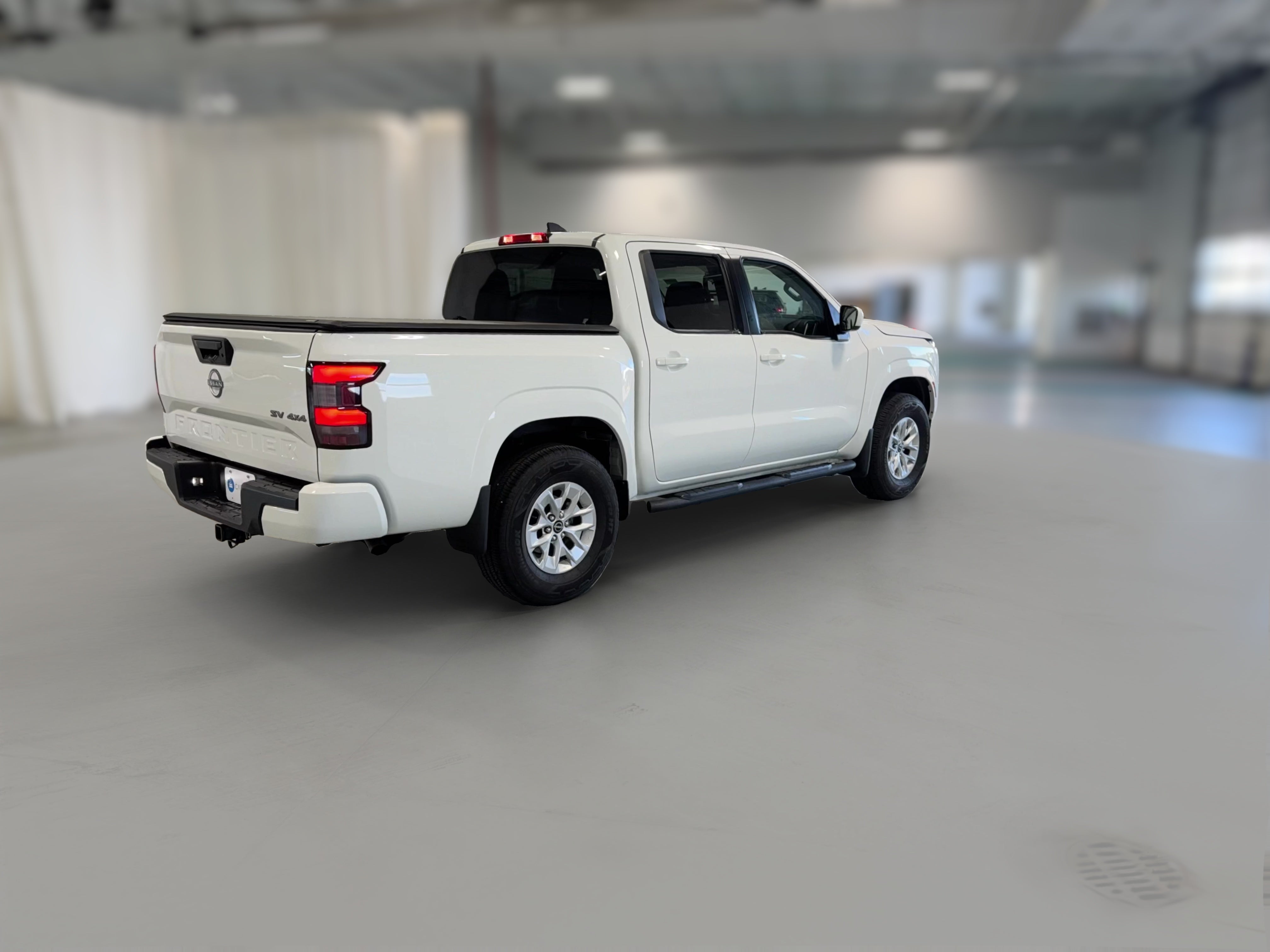 2024 Nissan Frontier SV - Photo 31