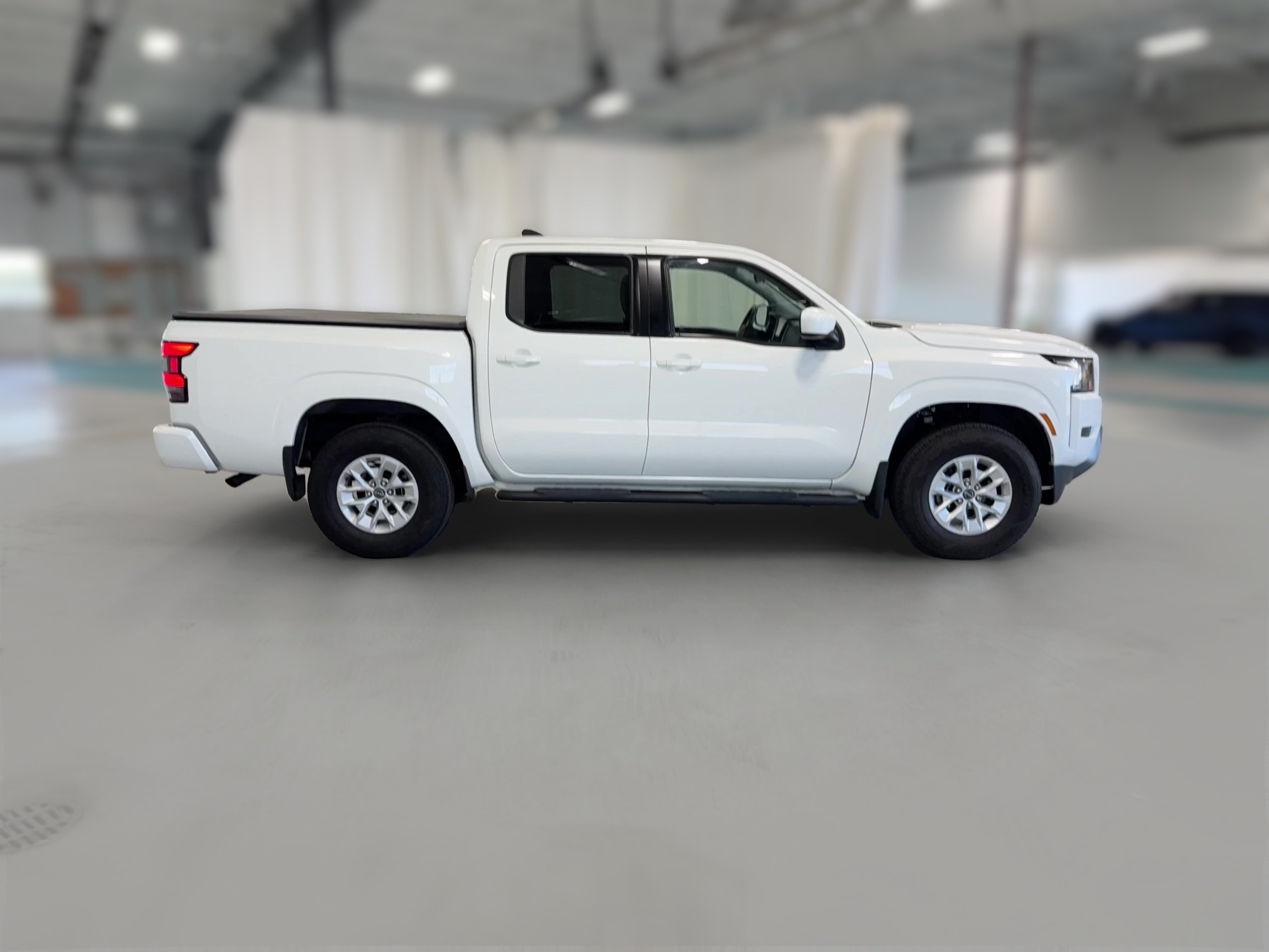 2024 Nissan Frontier SV - Photo 33