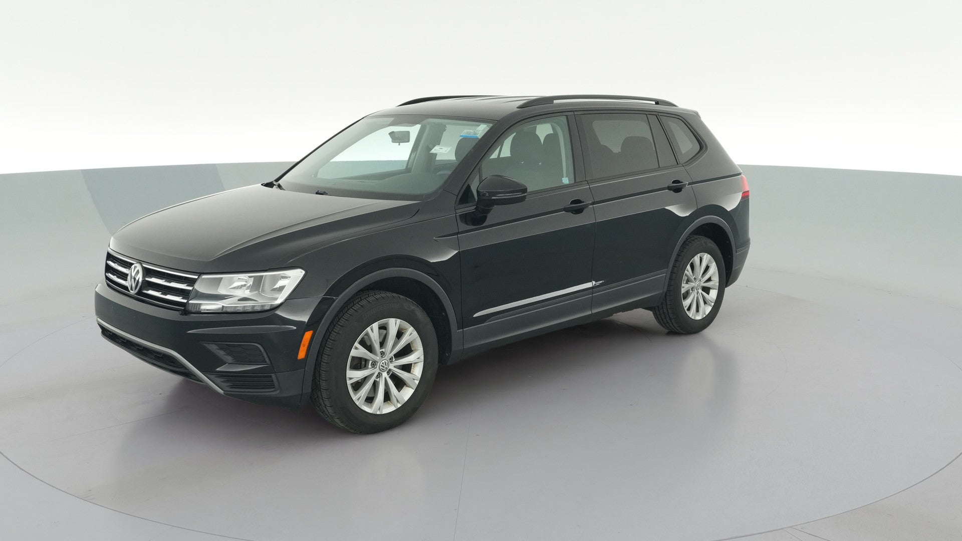 2018 Volkswagen Tiguan vehicle photo