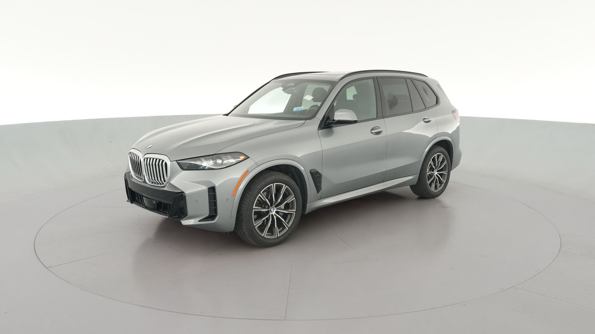 2024 BMW X5 vehicle photo