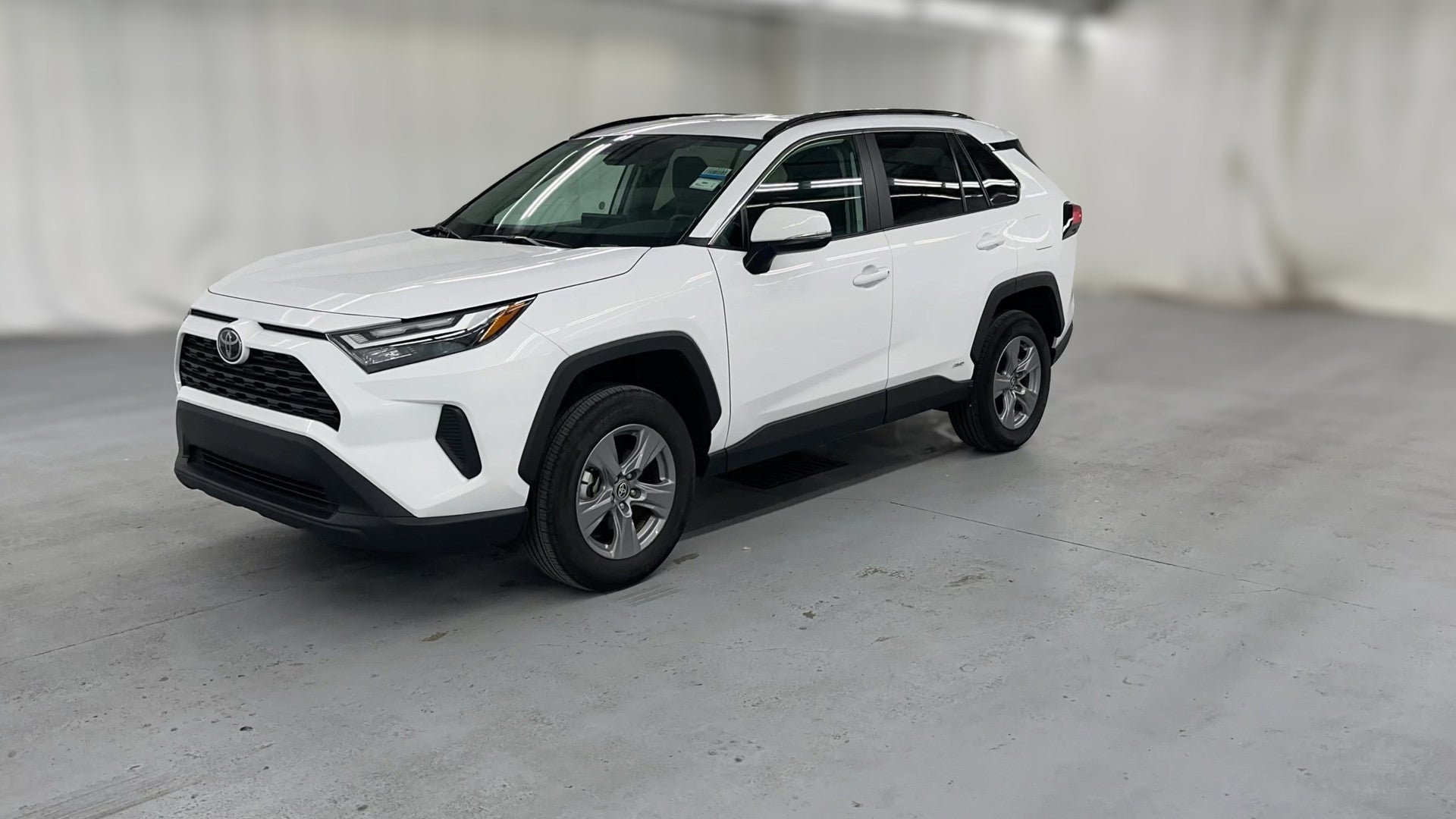 2025 Toyota RAV4 Hybrid vehicle photo