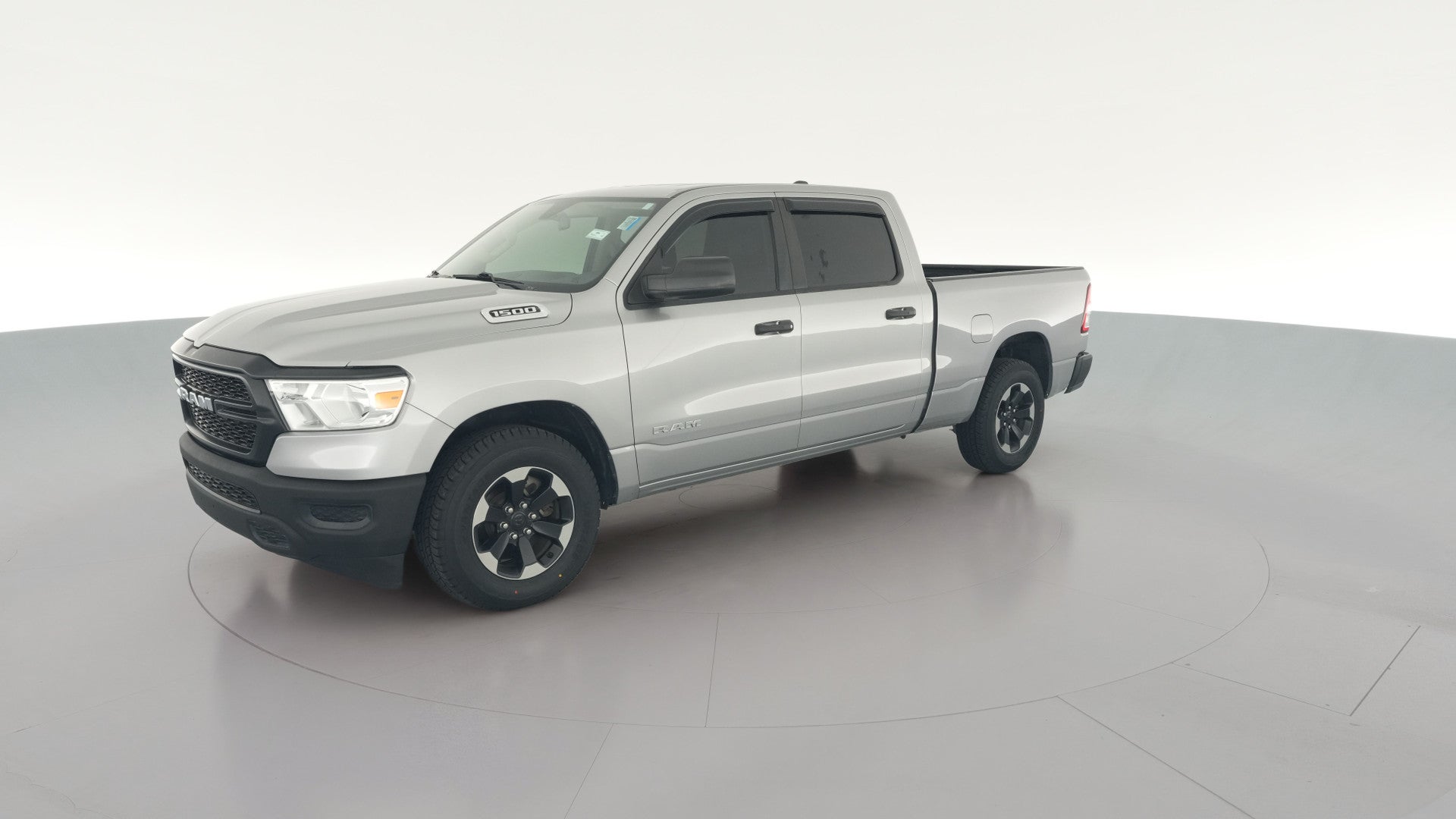 2019 Ram 1500 Crew Cab vehicle photo