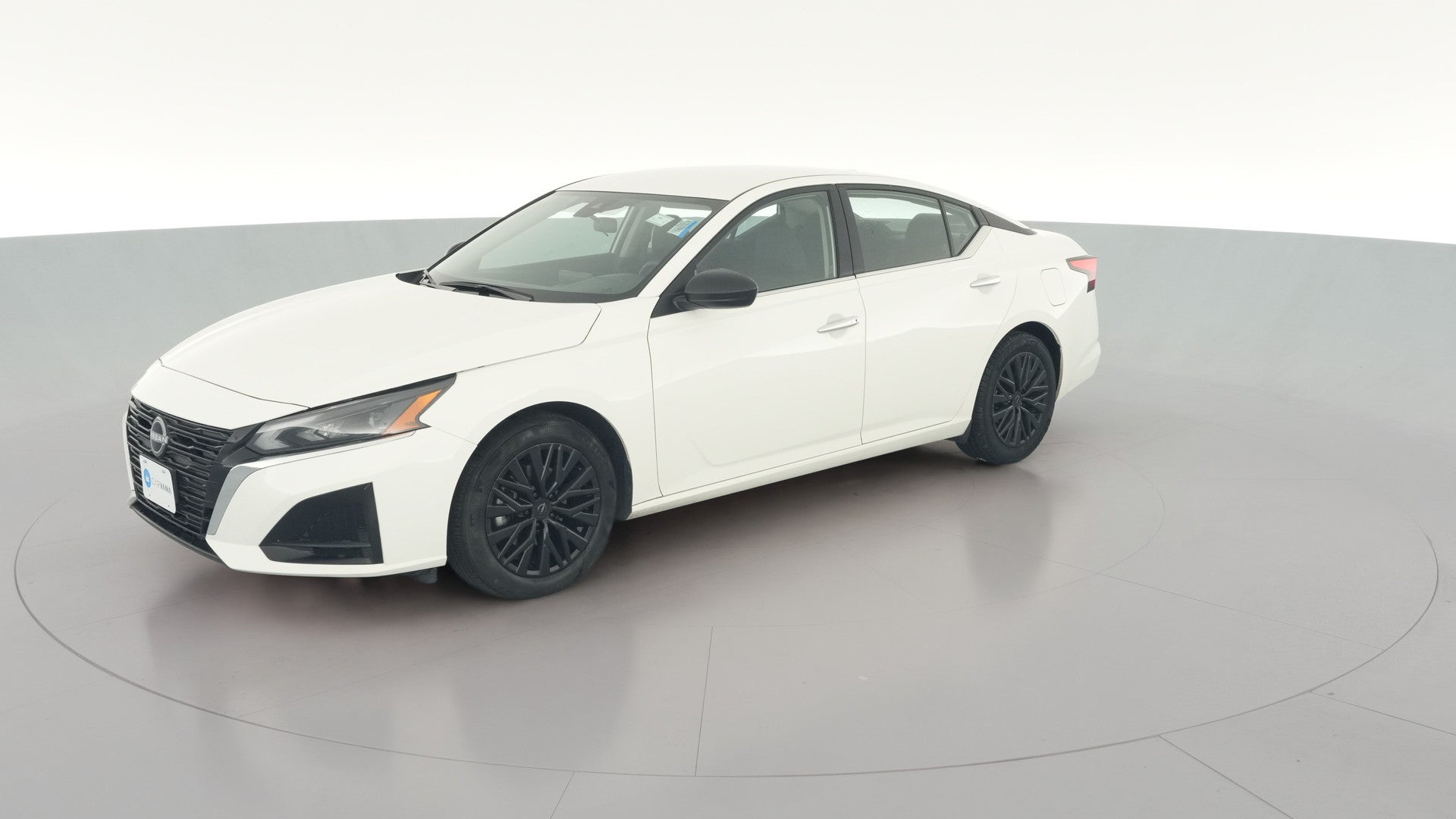2025 Nissan Altima vehicle photo