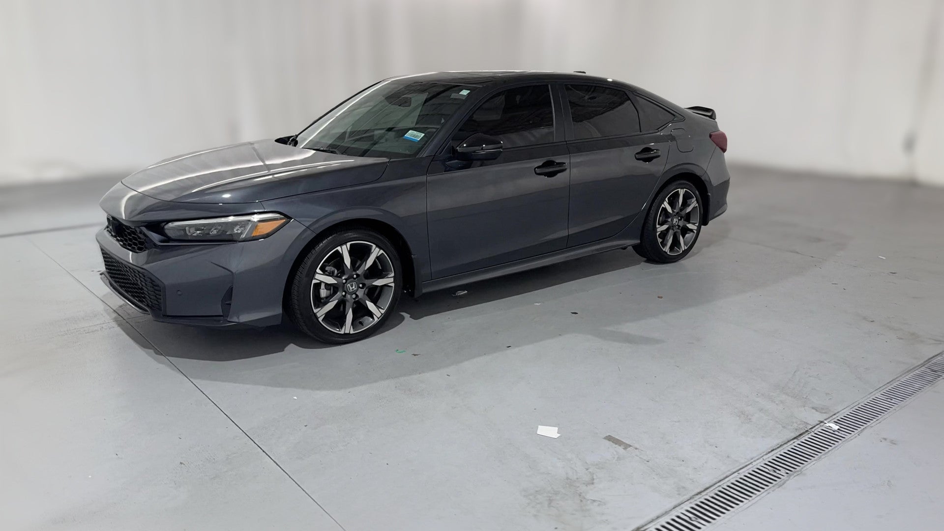 2025 Honda Civic Hybrid vehicle photo