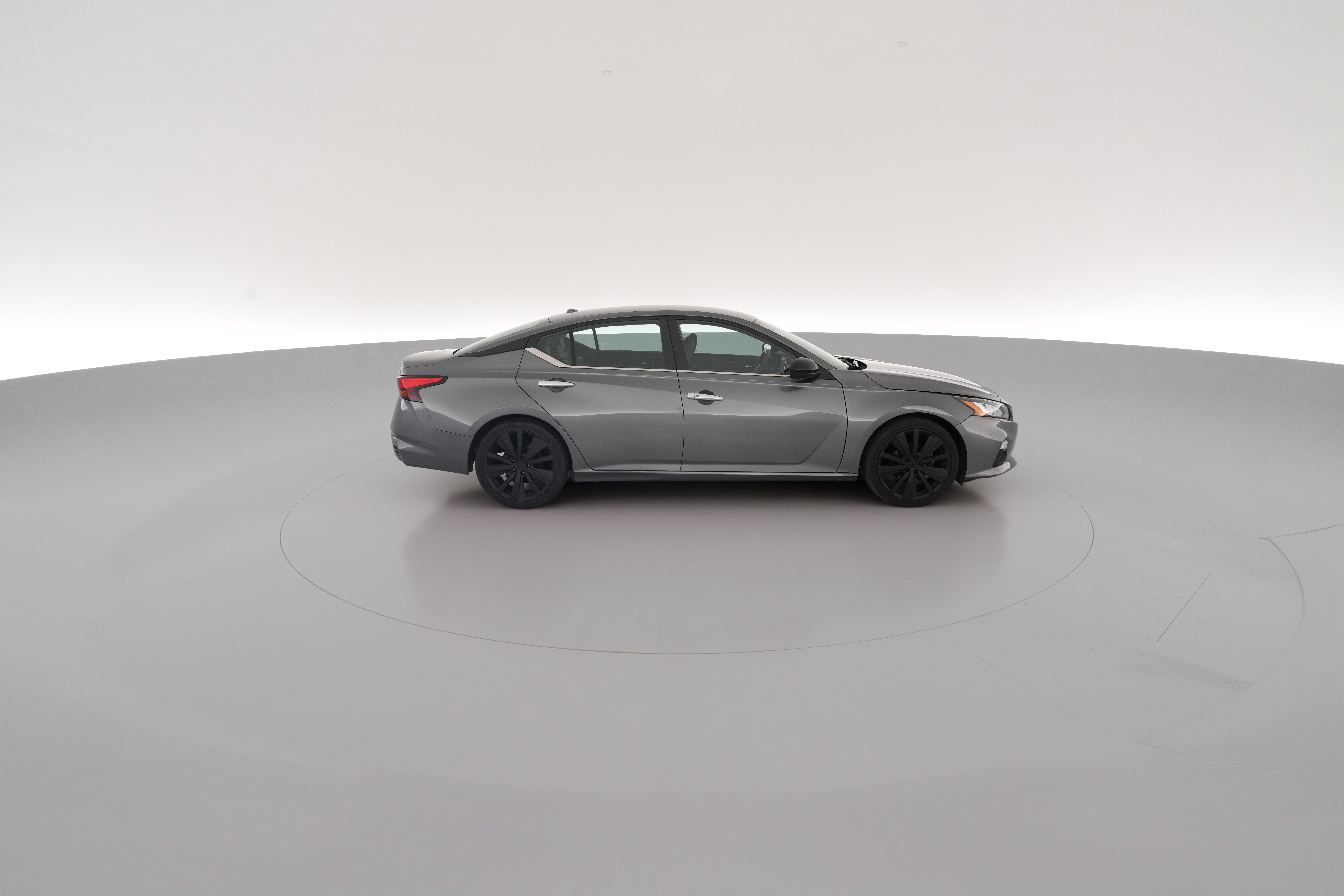 2022 Nissan Altima SR - Photo 31