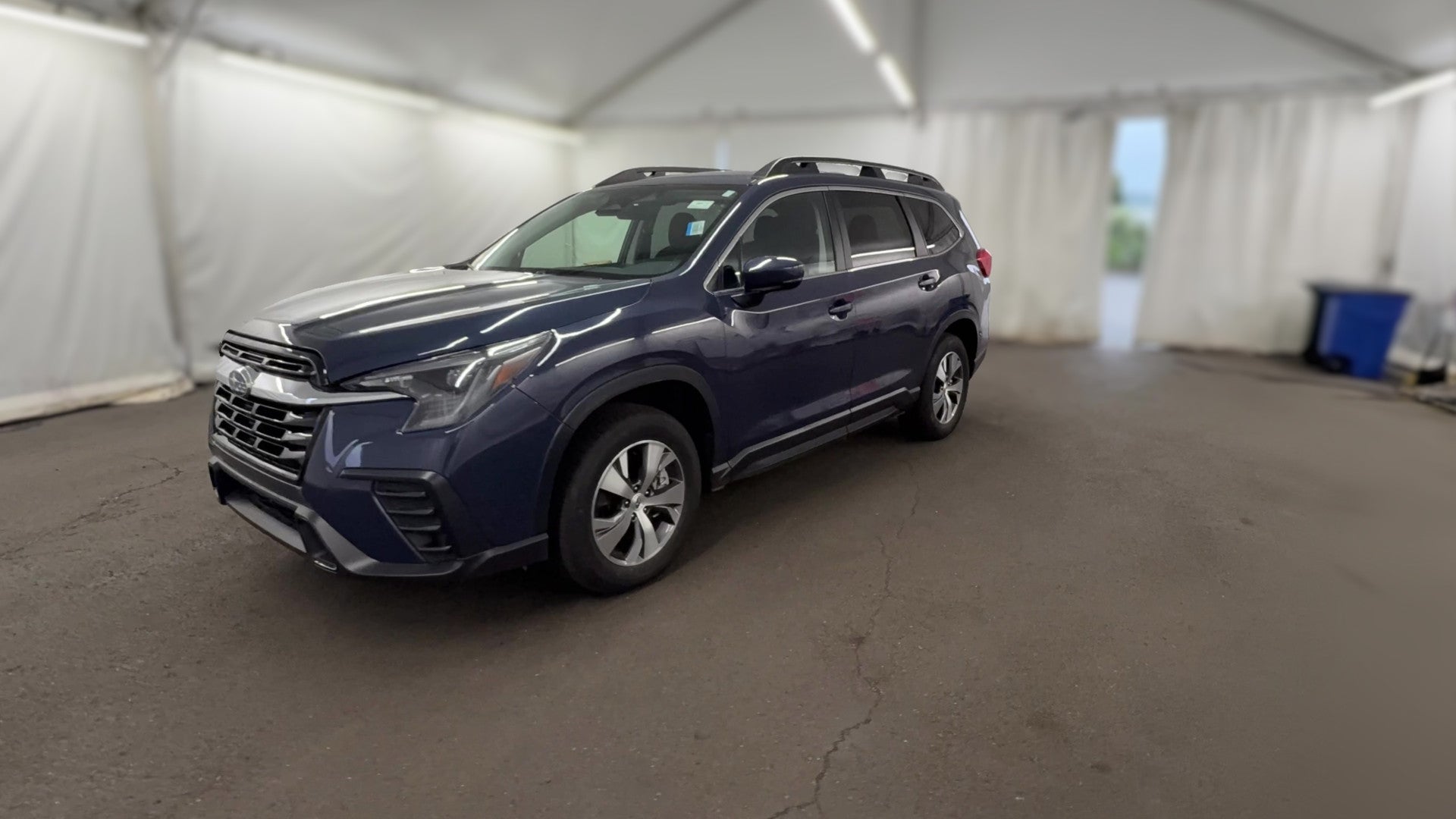 2025 Subaru Ascent vehicle photo