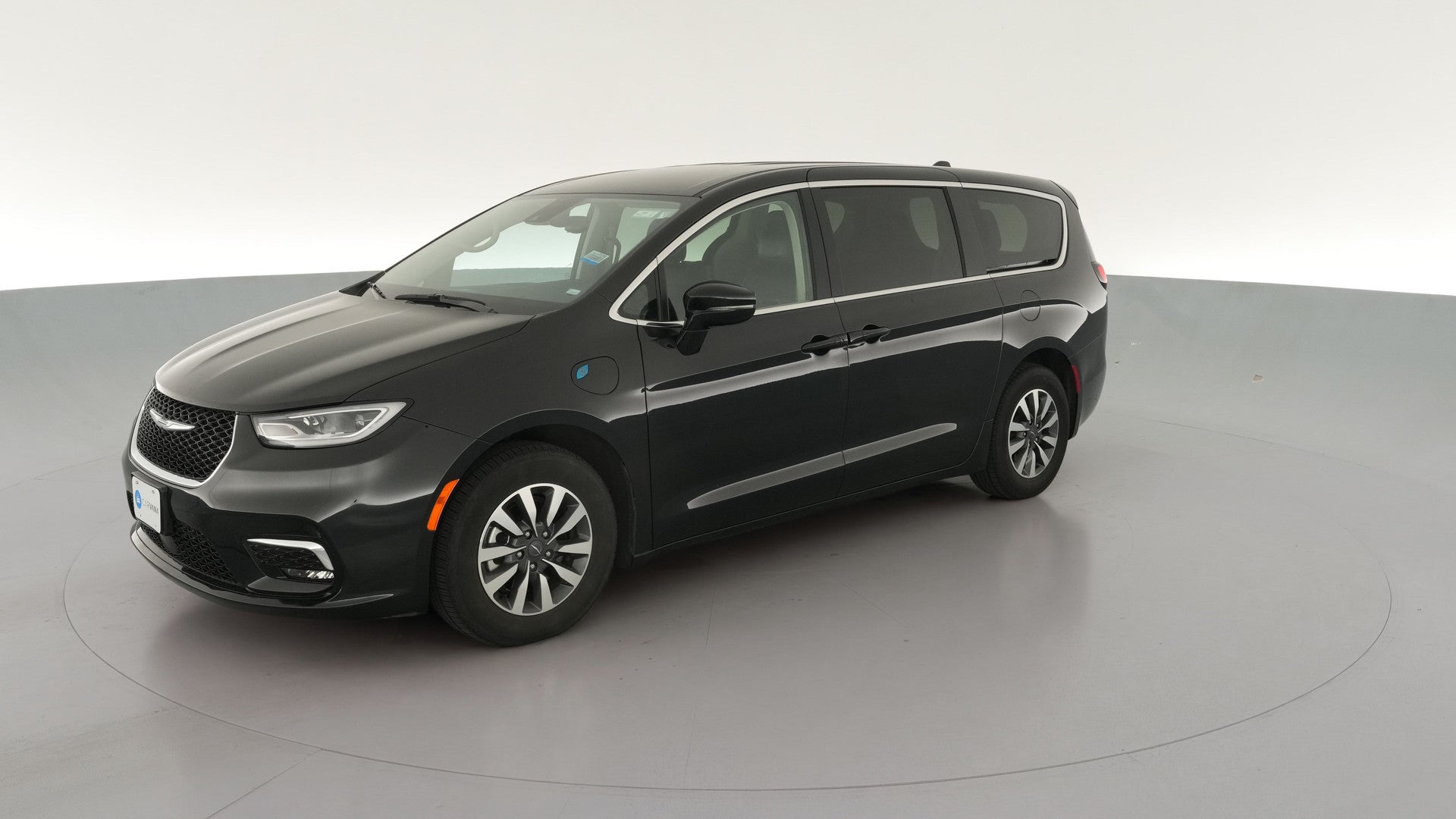 2024 Chrysler Pacifica Hybrid vehicle photo