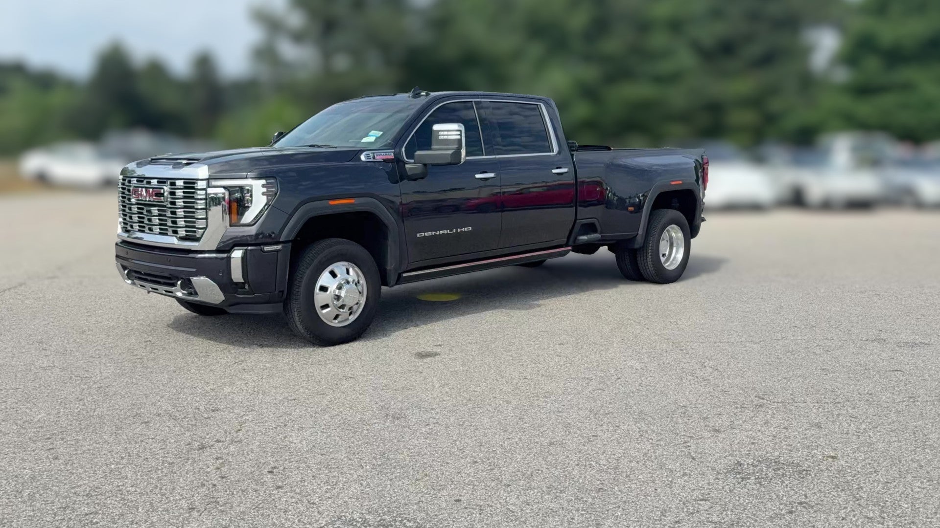 2024 GMC Sierra 3500 HD Crew Cab vehicle photo