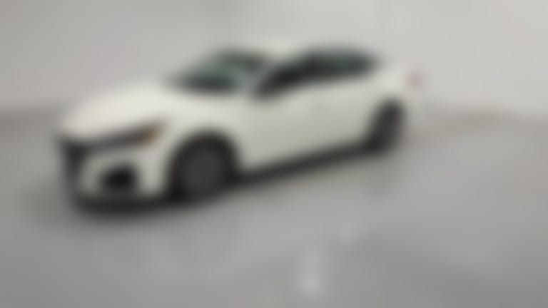 2025 Nissan Altima vehicle photo