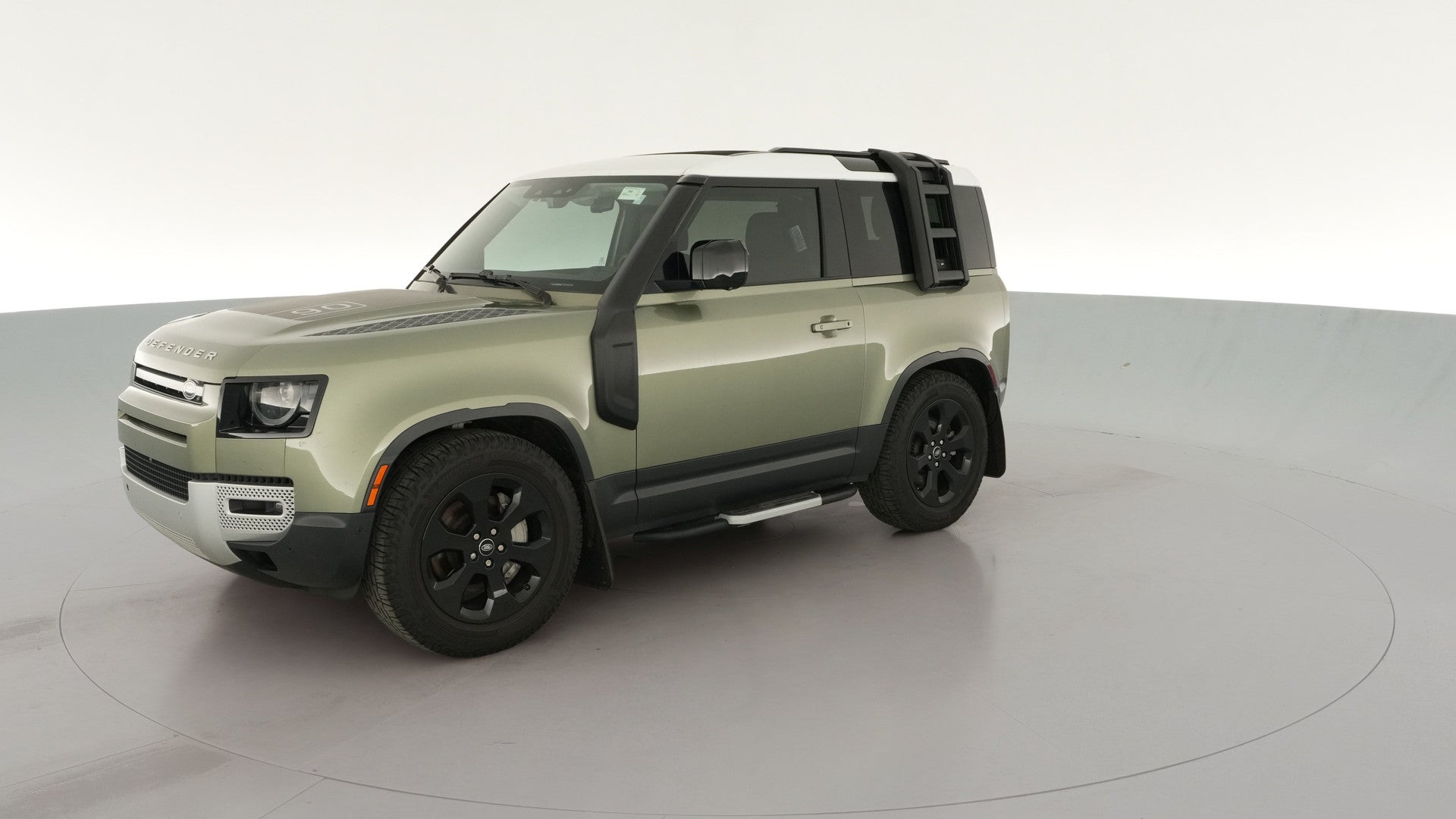 2021 Land Rover Defender 90 vehicle photo
