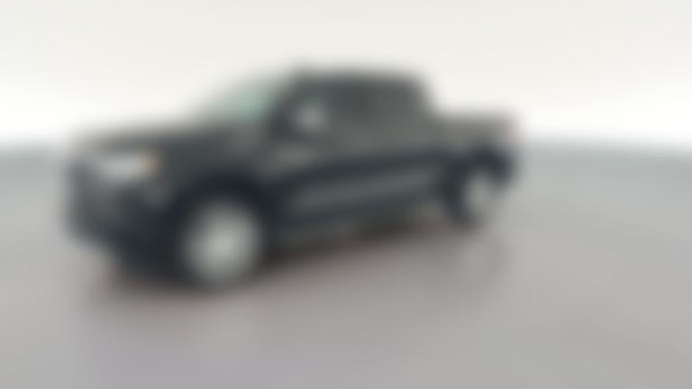 2024 Chevrolet Silverado 1500 Crew Cab vehicle photo
