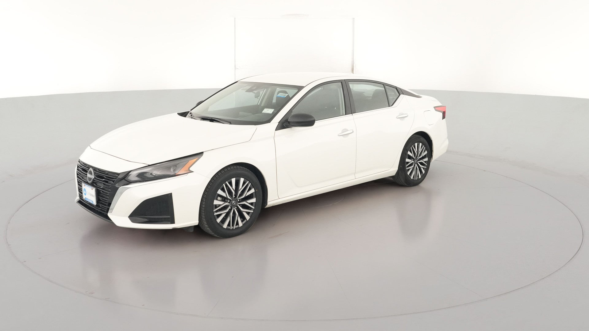 2025 Nissan Altima vehicle photo