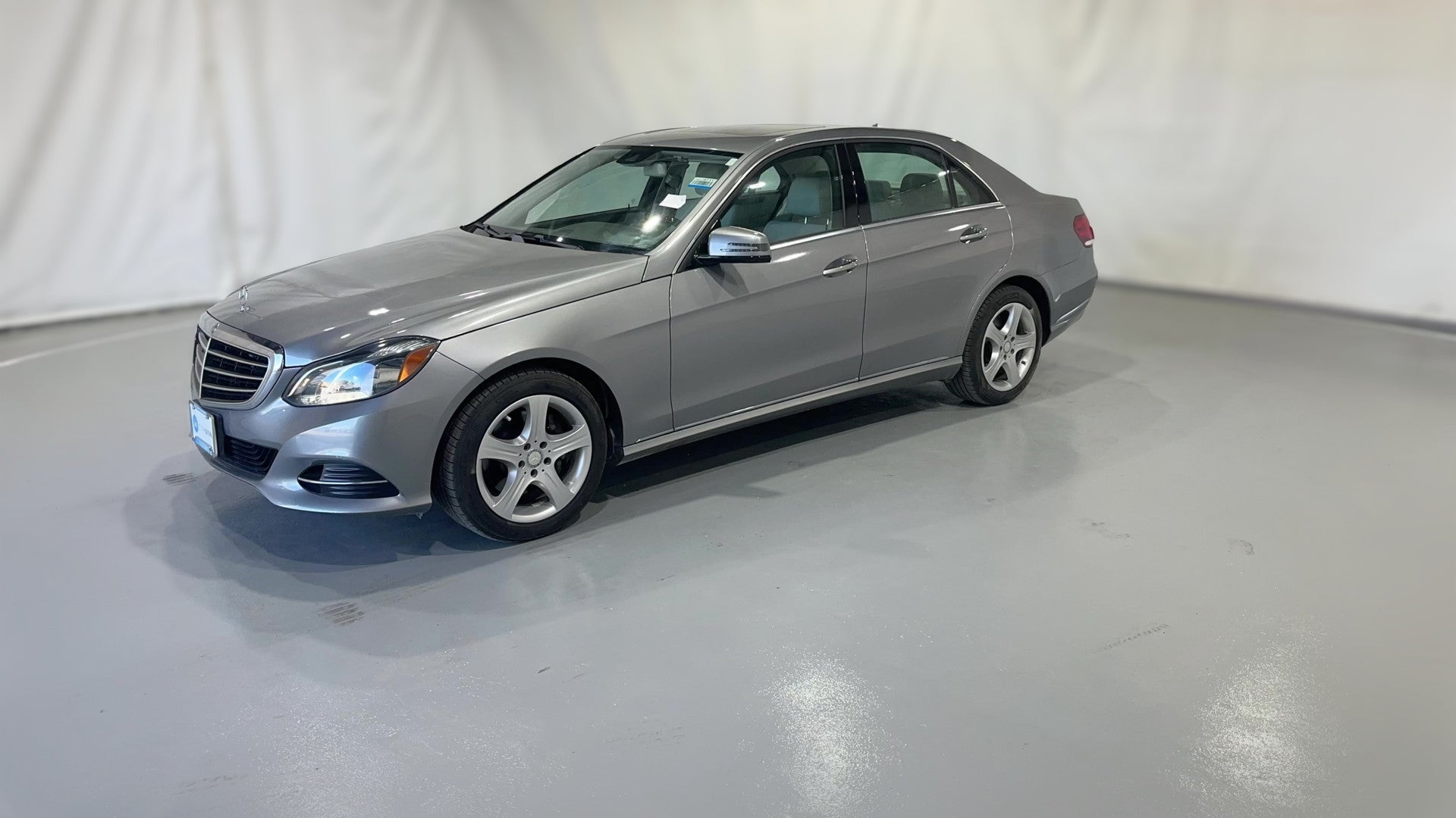 2015 Mercedes-Benz E-Class vehicle photo