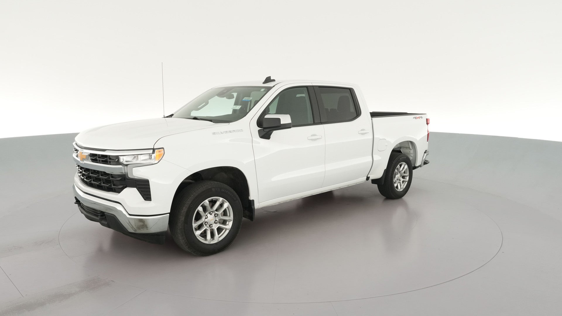 2024 Chevrolet Silverado 1500 Crew Cab vehicle photo