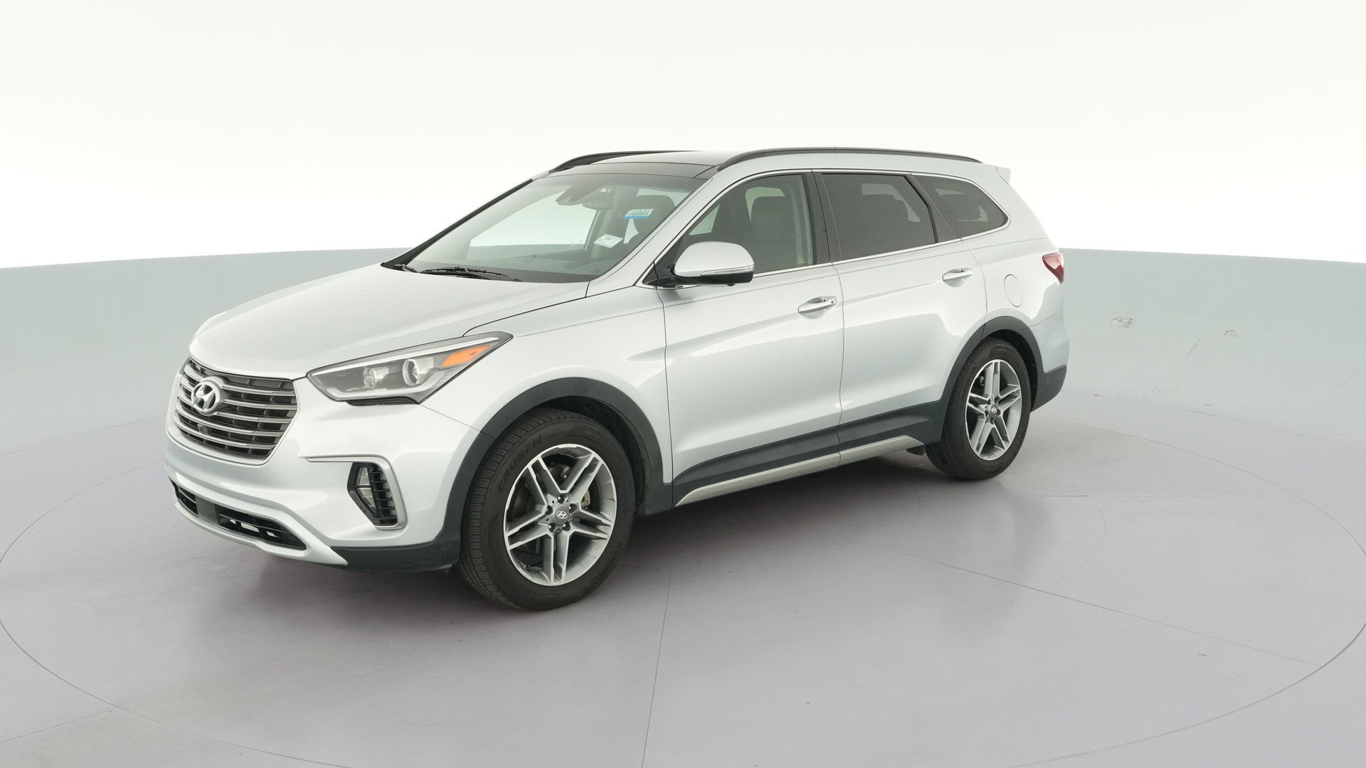 2017 Hyundai Santa Fe vehicle photo