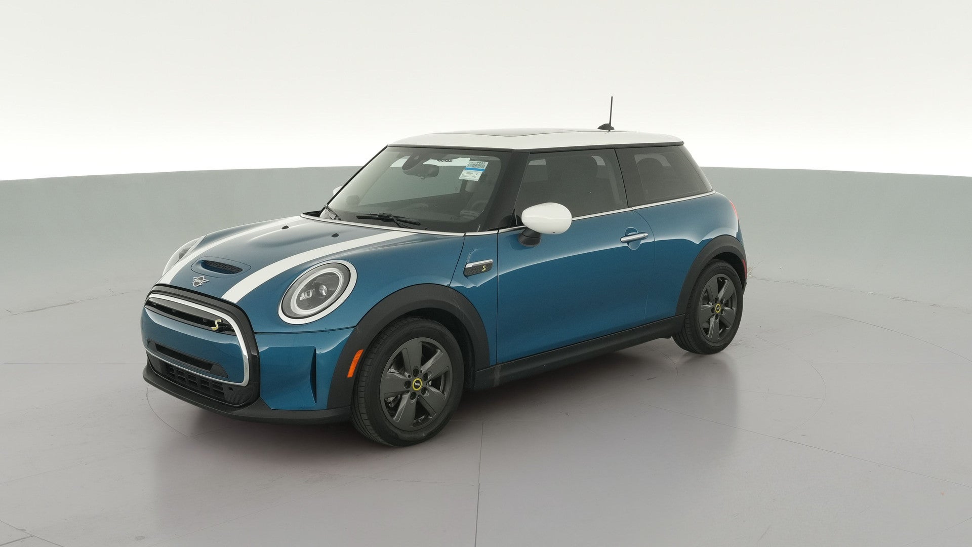 2023 MINI Hardtop 2 Door vehicle photo