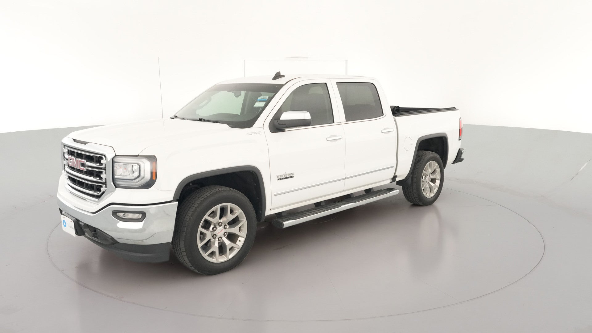 2018 GMC Sierra 1500 Crew Cab vehicle photo