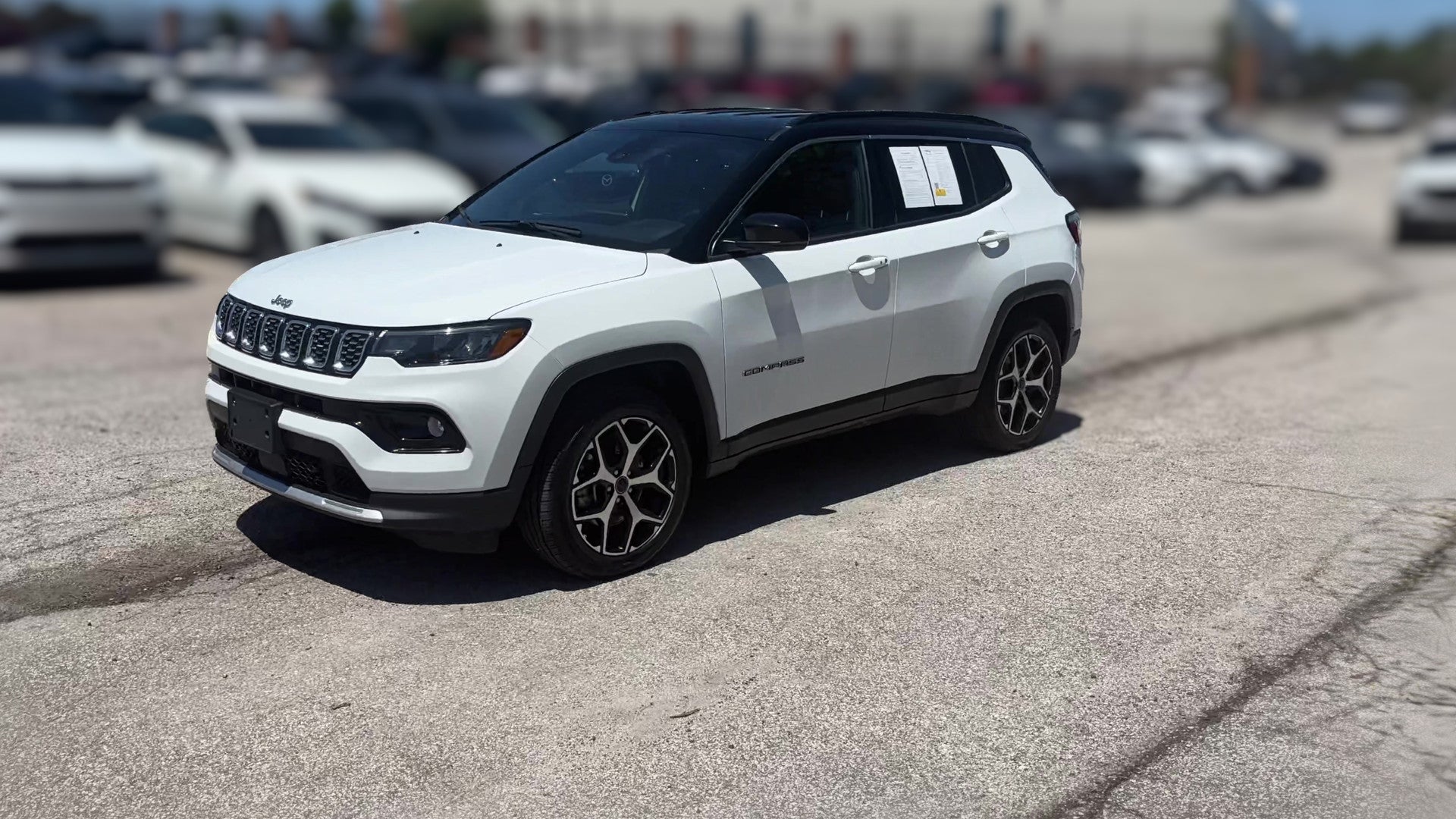 2025 Jeep Compass vehicle photo