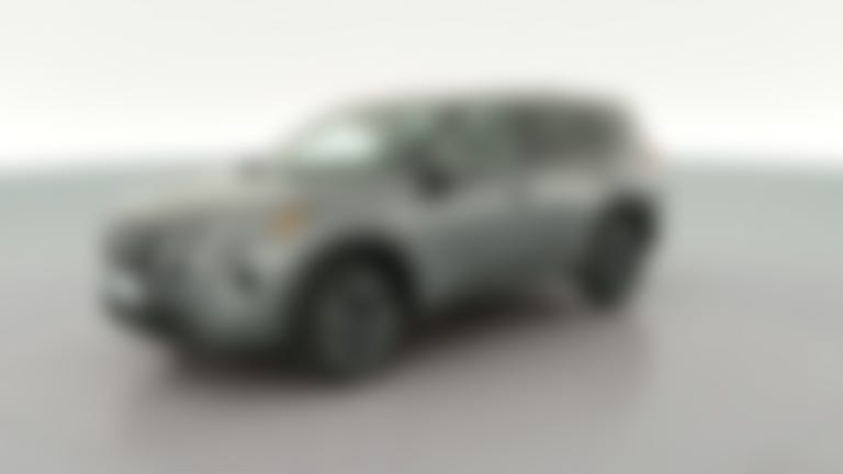 2025 Nissan Rogue vehicle photo