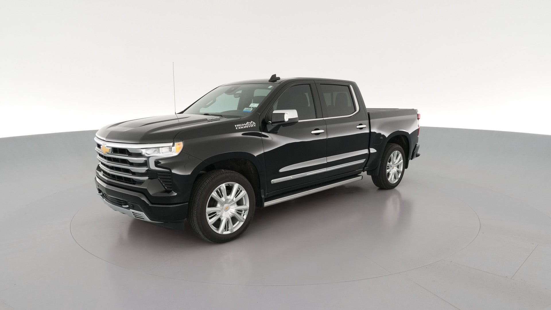 2024 Chevrolet Silverado 1500 Crew Cab vehicle photo