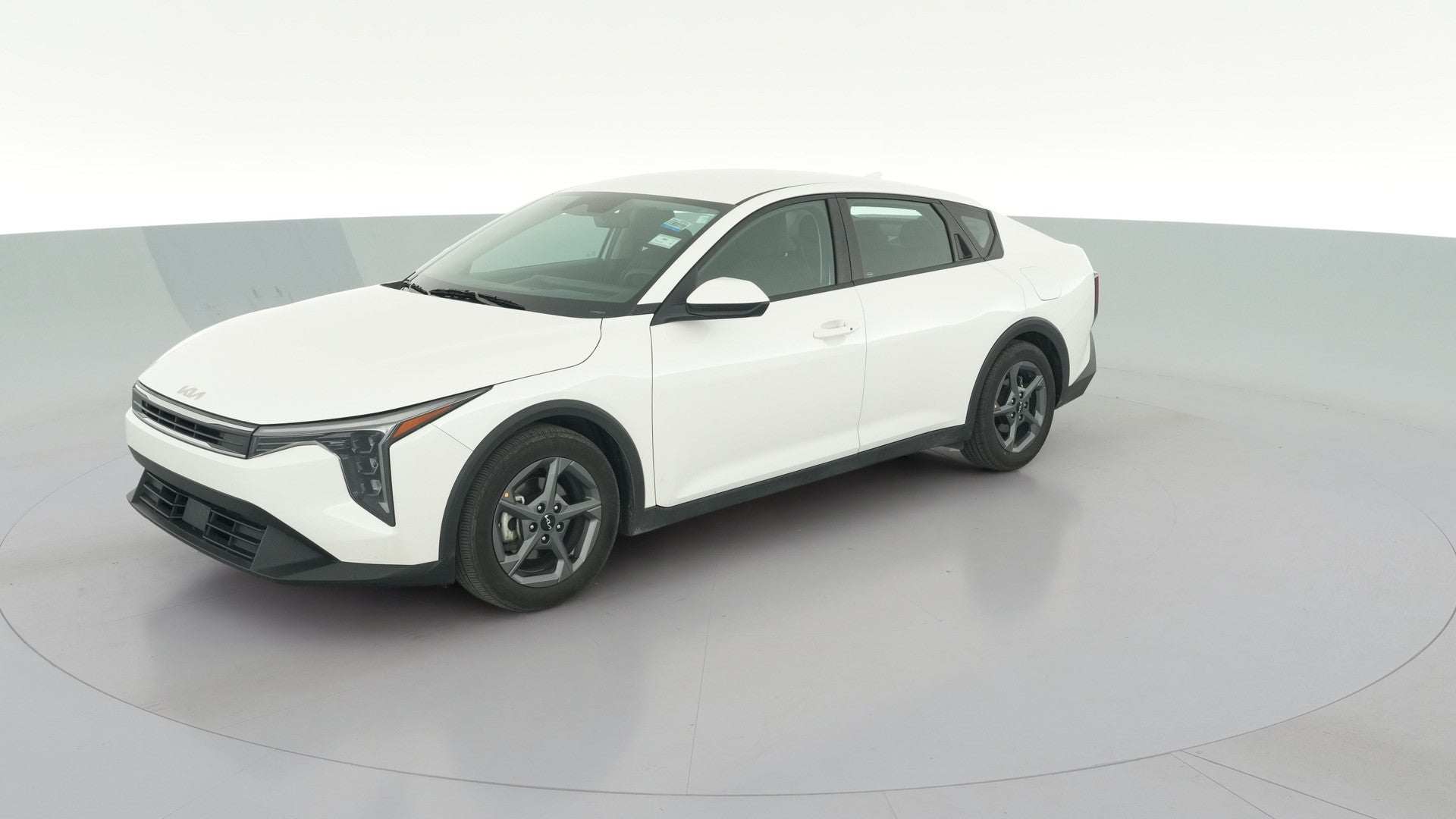 2025 Kia K4 vehicle photo