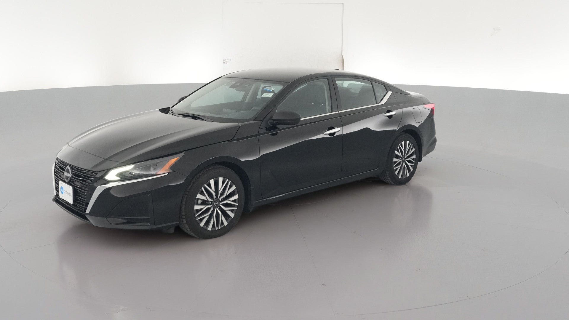 2025 Nissan Altima vehicle photo