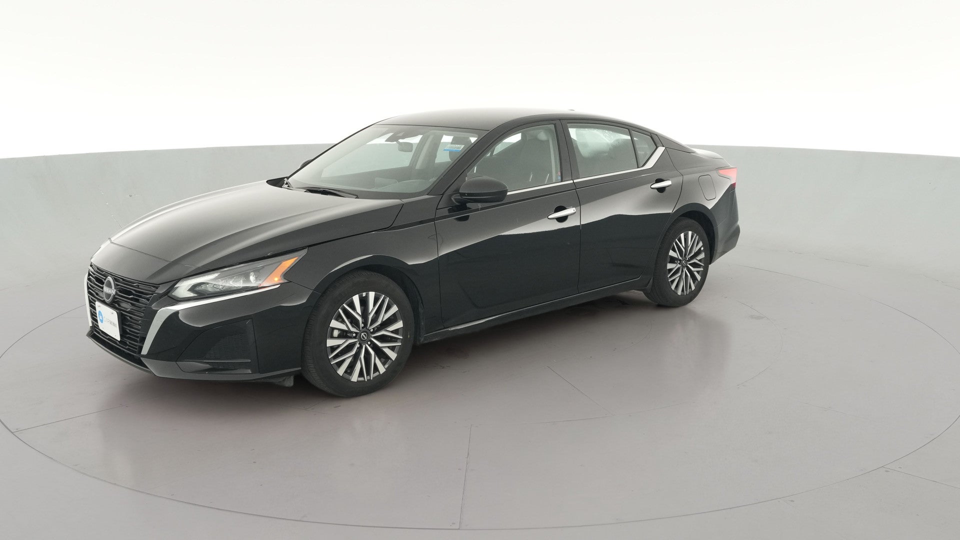 2025 Nissan Altima vehicle photo