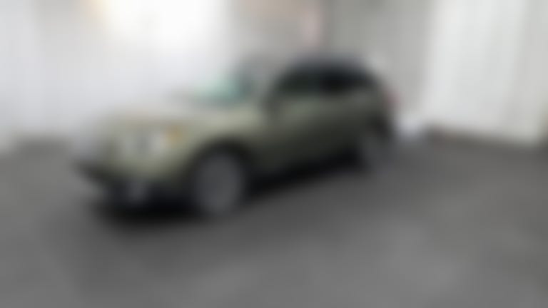2017 Subaru Outback vehicle photo