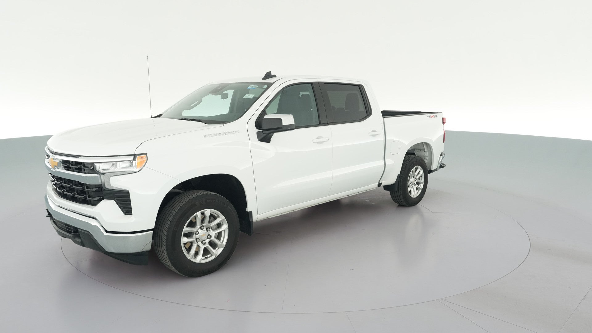2024 Chevrolet Silverado 1500 Crew Cab vehicle photo