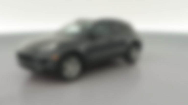 2018 Porsche Macan vehicle photo