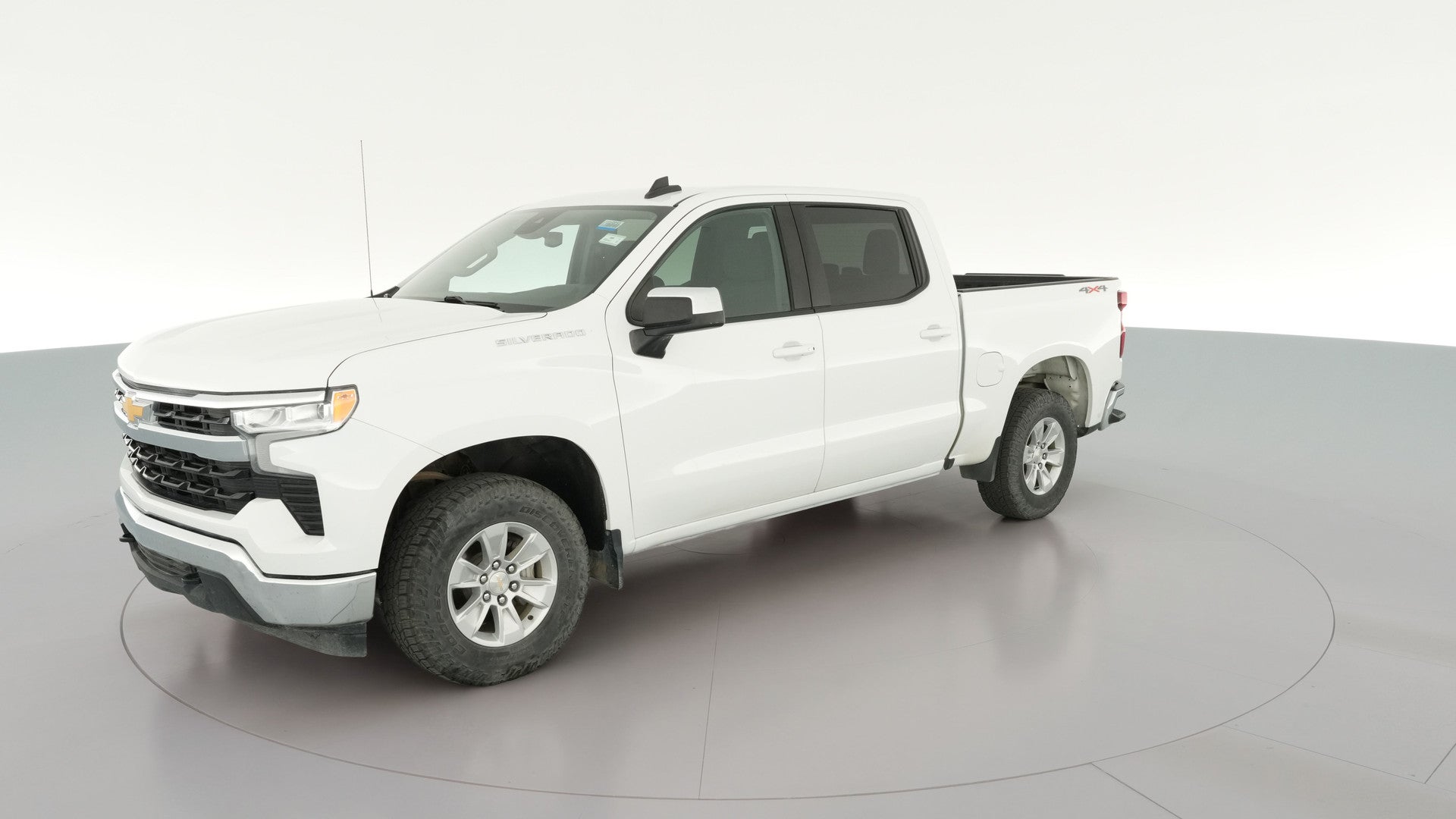 2023 Chevrolet Silverado 1500 Crew Cab vehicle photo