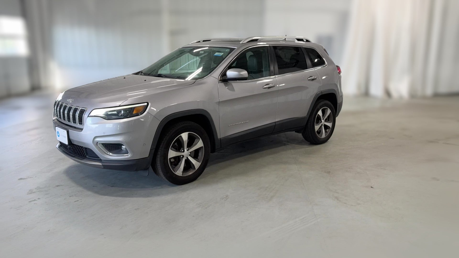 2021 Jeep Cherokee vehicle photo