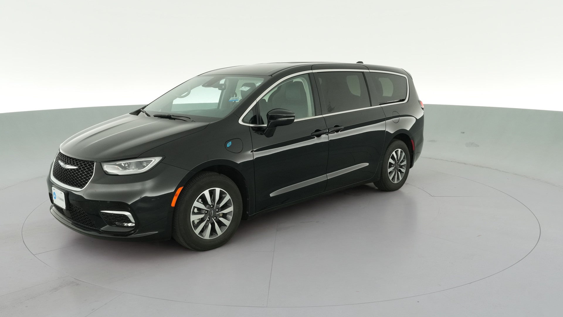 2024 Chrysler Pacifica Hybrid vehicle photo