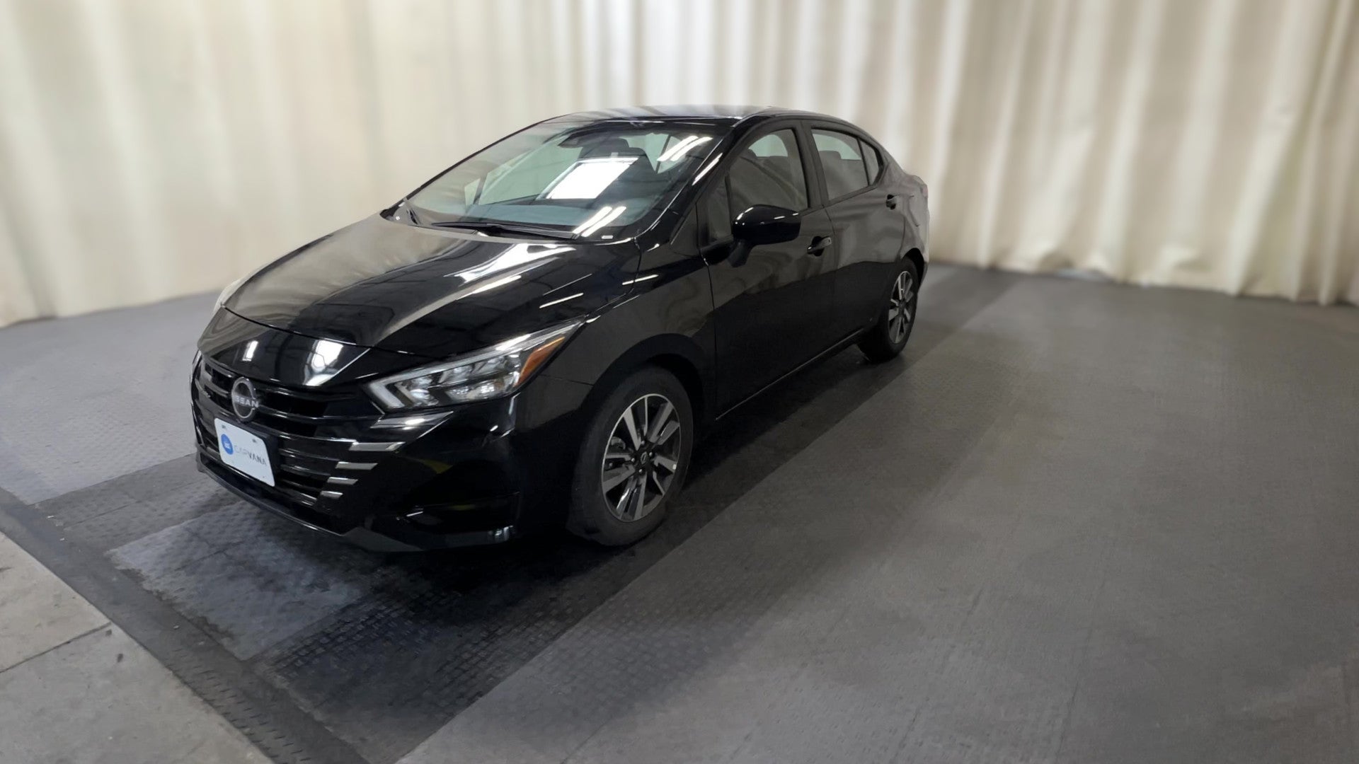 2025 Nissan Versa vehicle photo