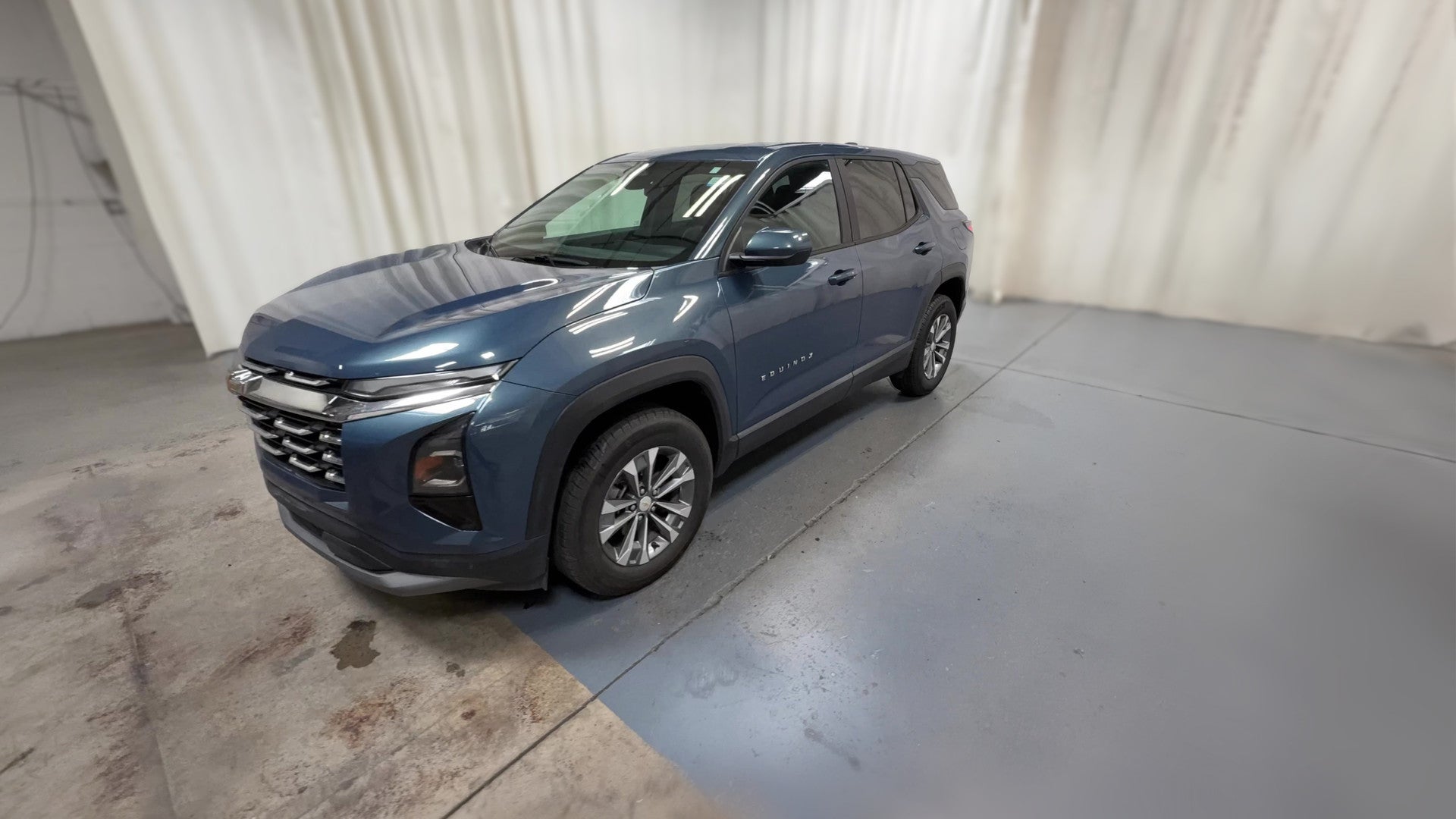 2025 Chevrolet Equinox vehicle photo