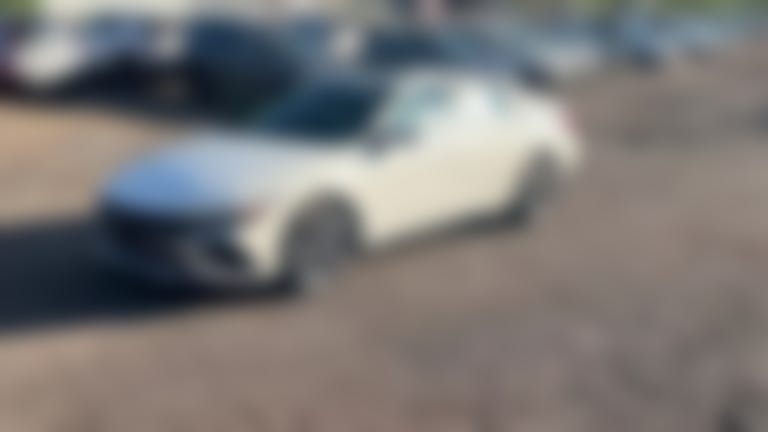 2025 Hyundai Elantra vehicle photo