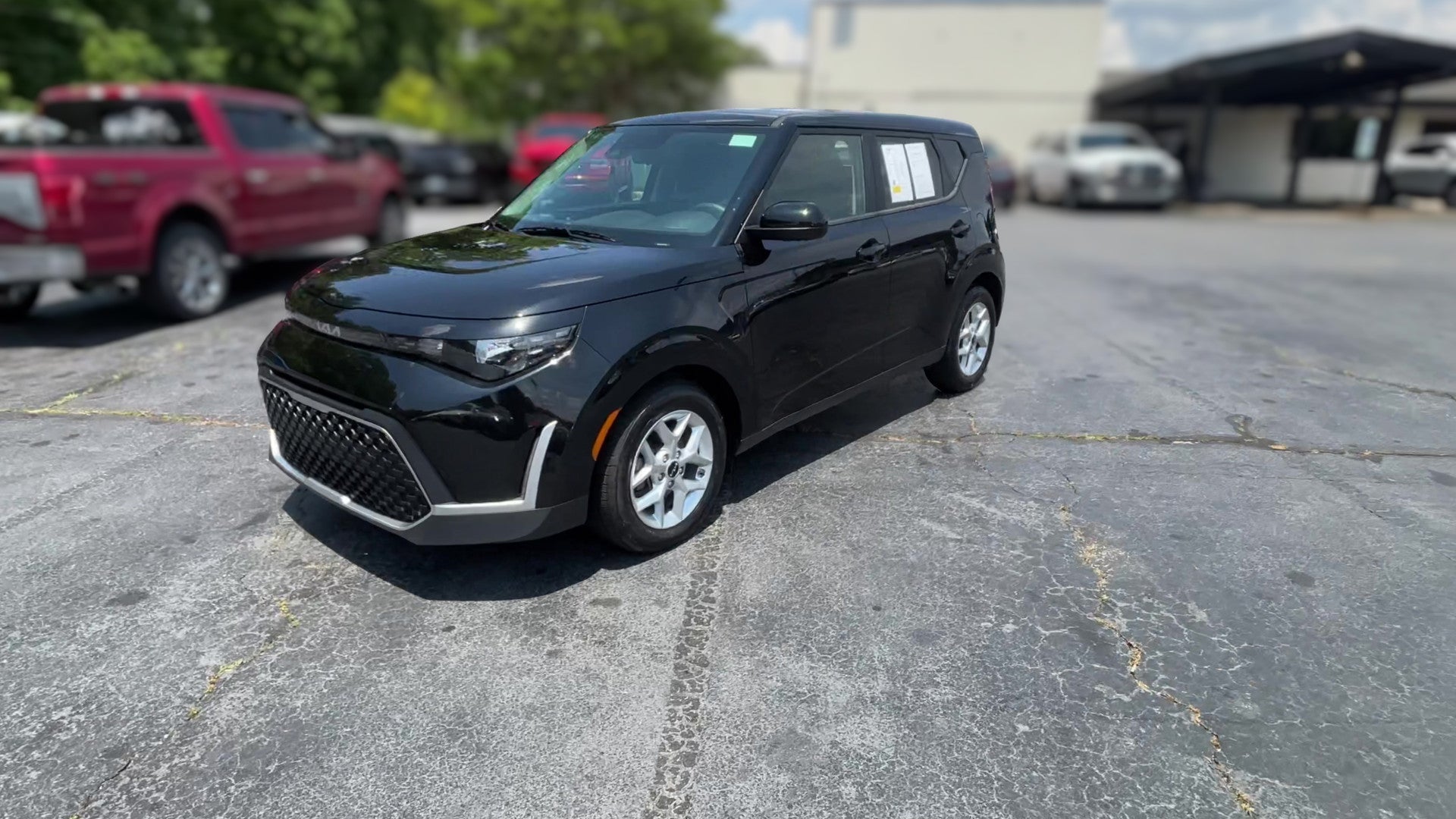 2025 Kia Soul vehicle photo