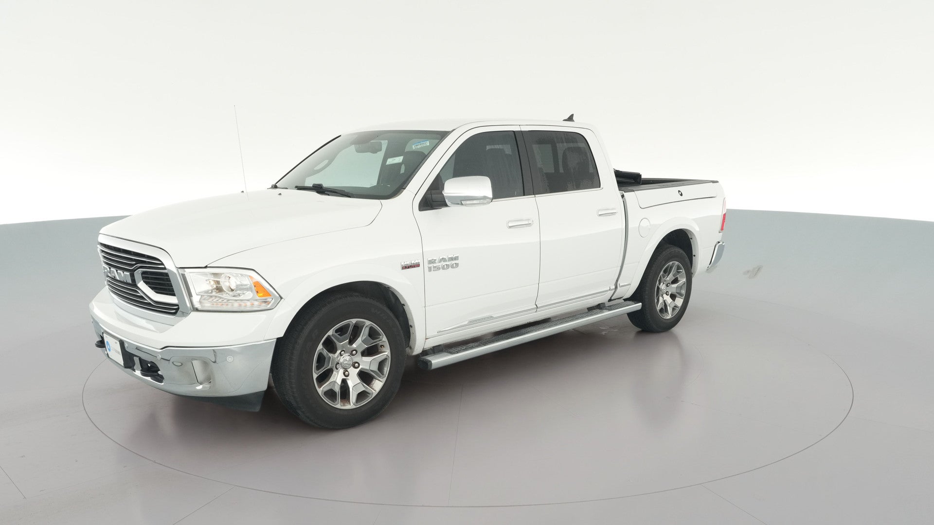 2017 Ram 1500 Crew Cab vehicle photo